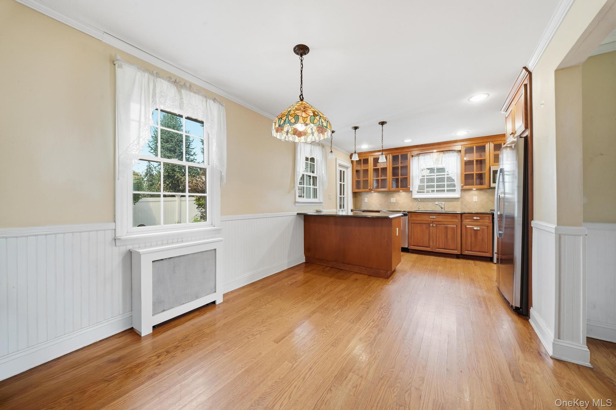 496 Windsor Place – For Sale photo 27