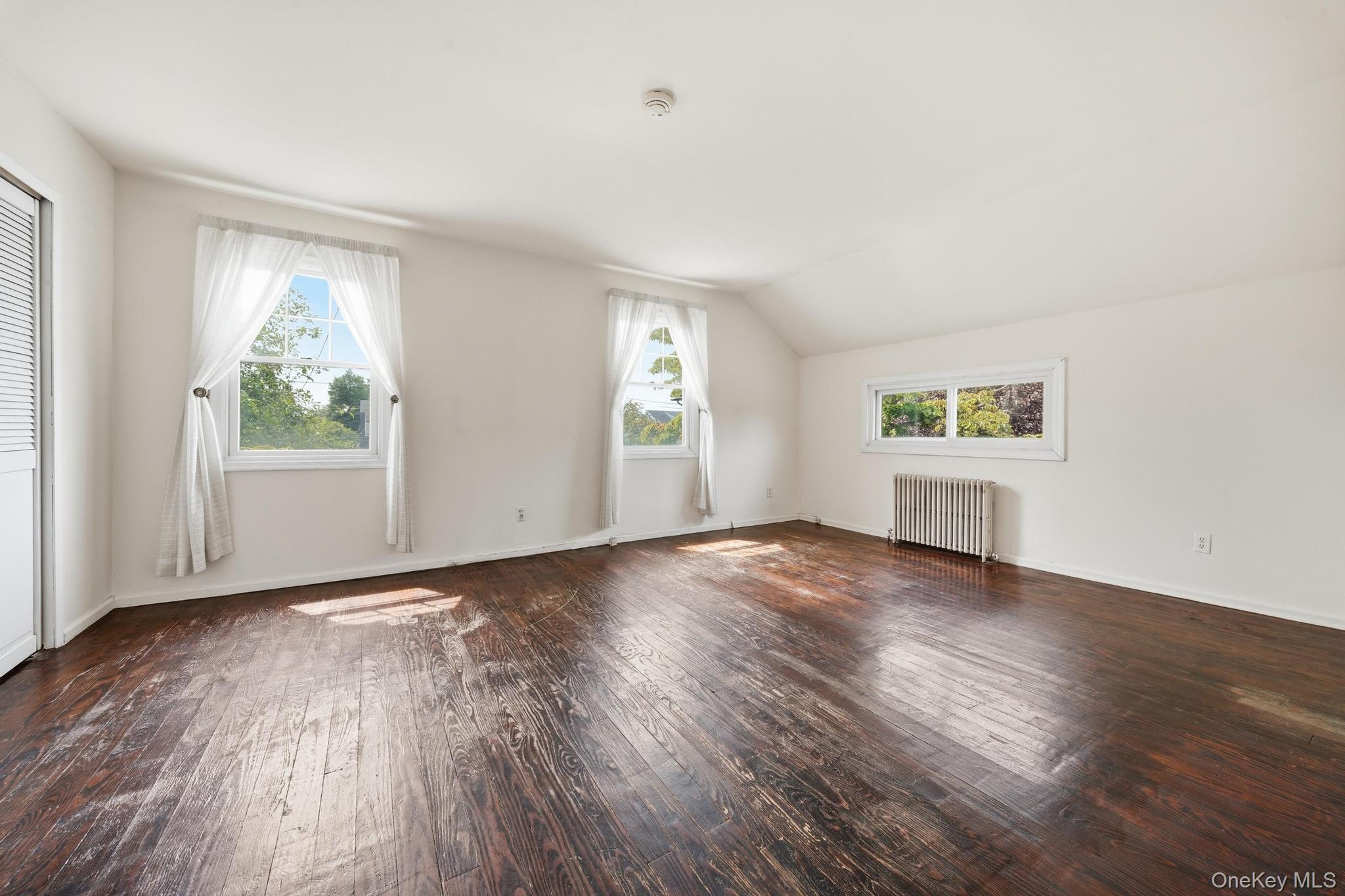 496 Windsor Place – For Sale photo 22