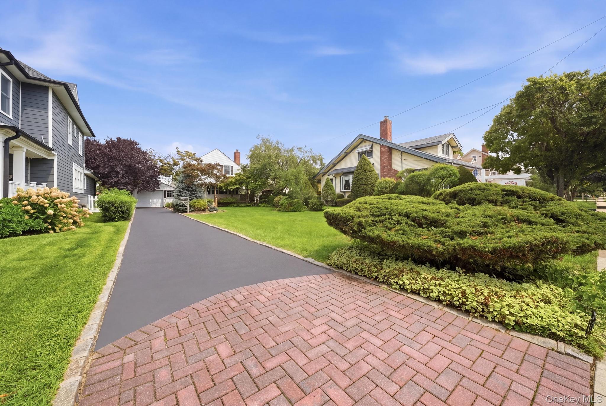 496 Windsor Place – For Sale photo 5