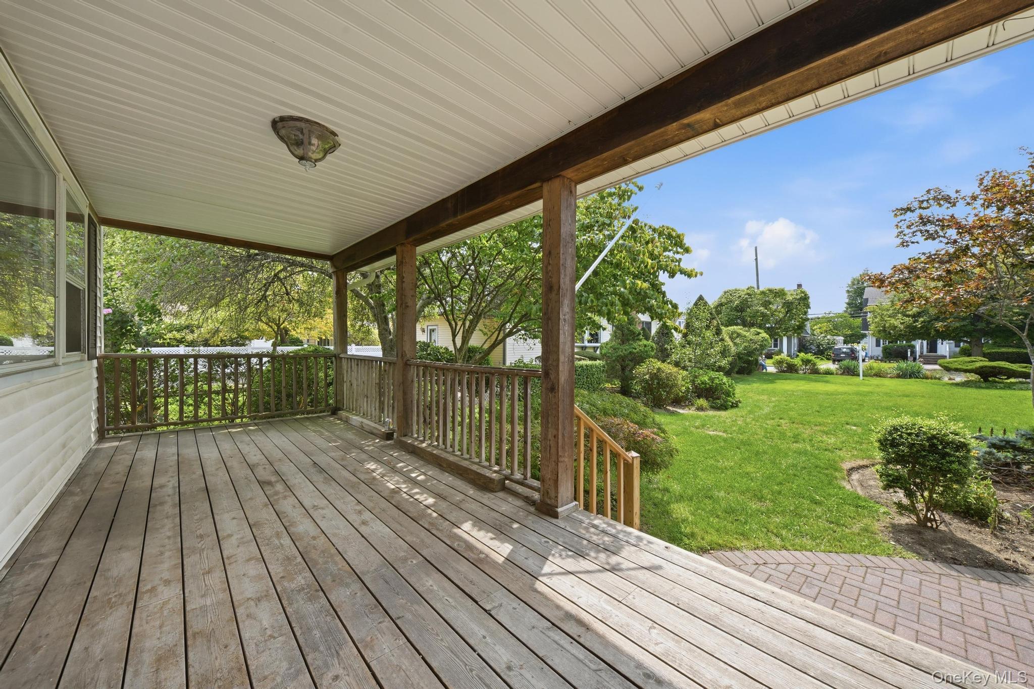 496 Windsor Place – For Sale photo 6