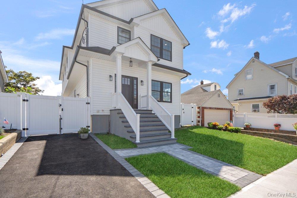101 Brown Street – For Sale
