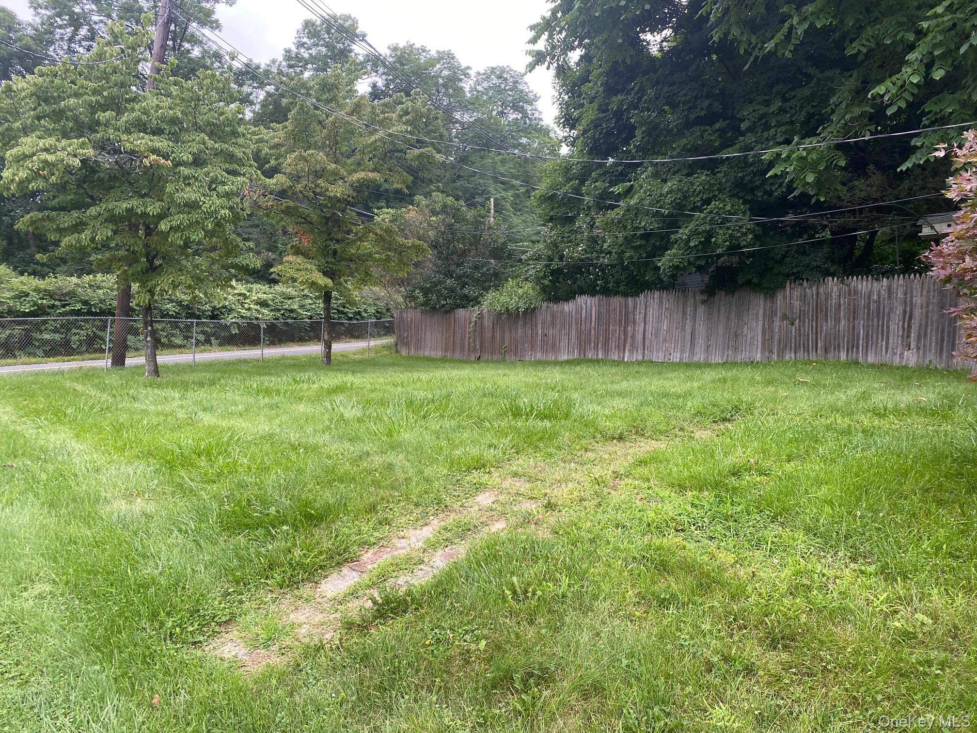 421 Call Hollow Road – For Sale photo 2