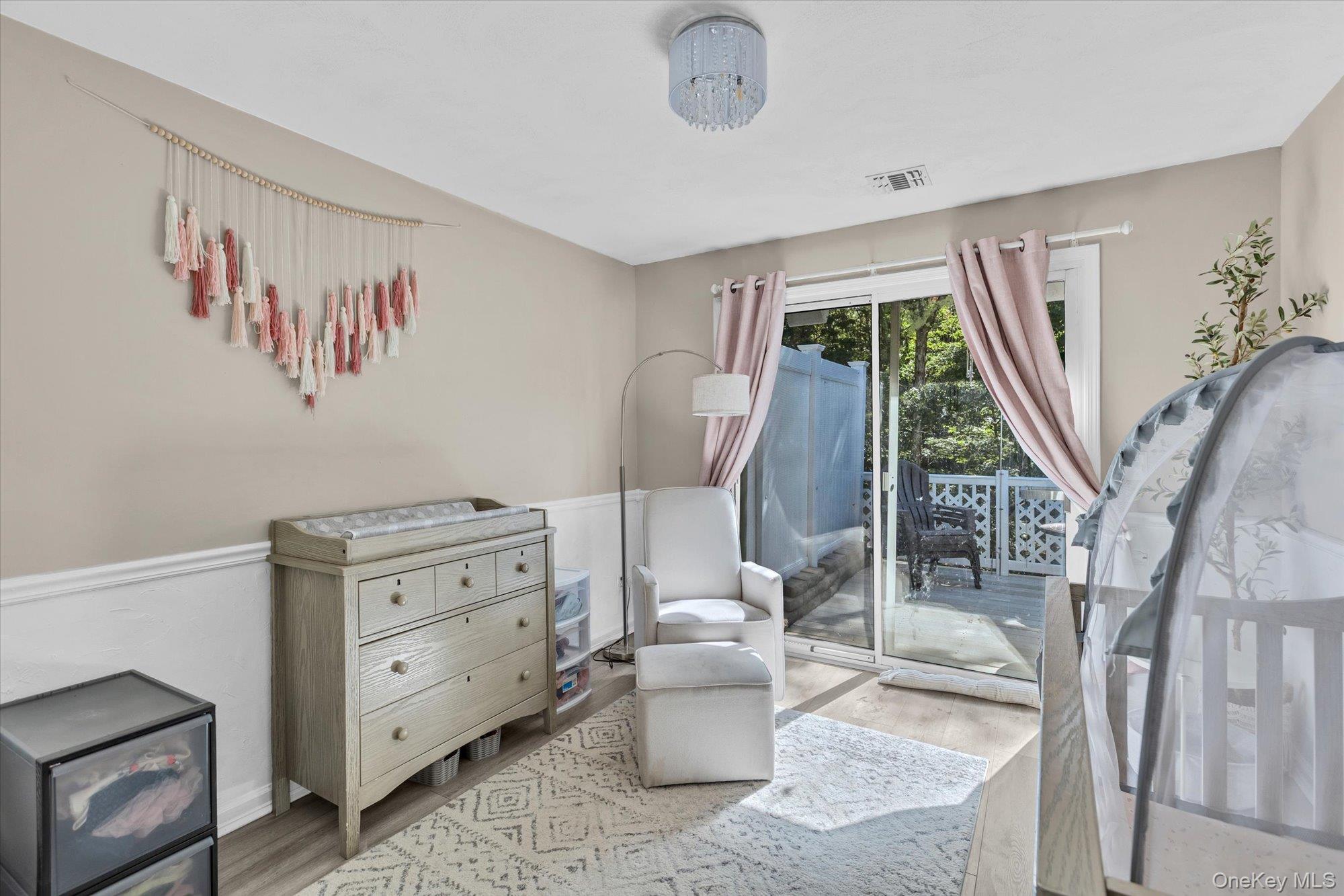 25 Victorian Lane – For Sale photo 12