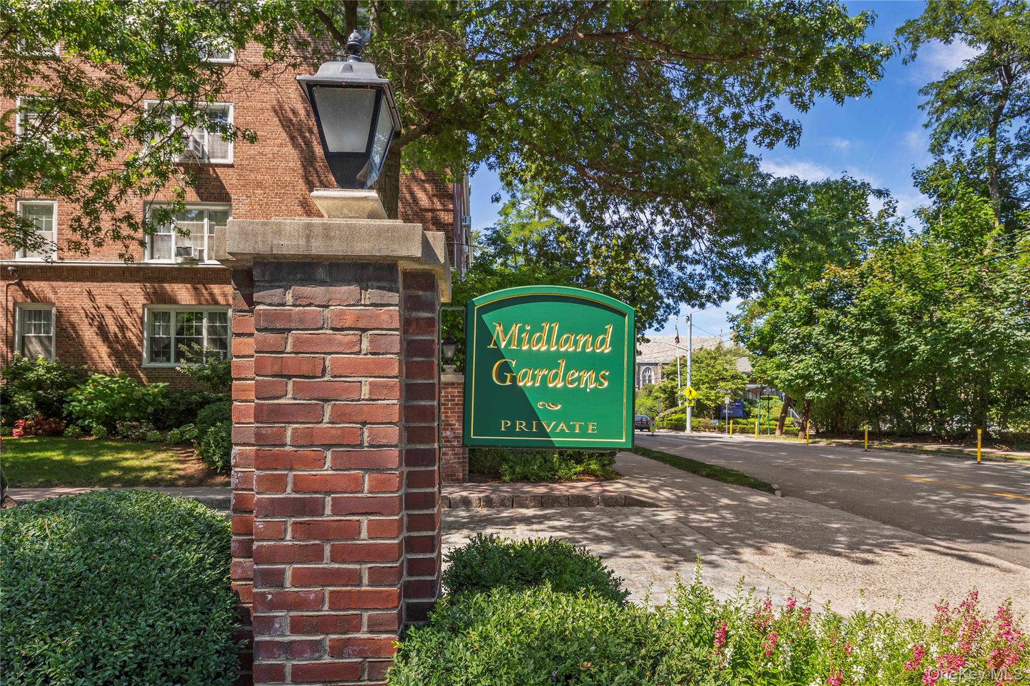 8 Midland Gardens, Unit 3i