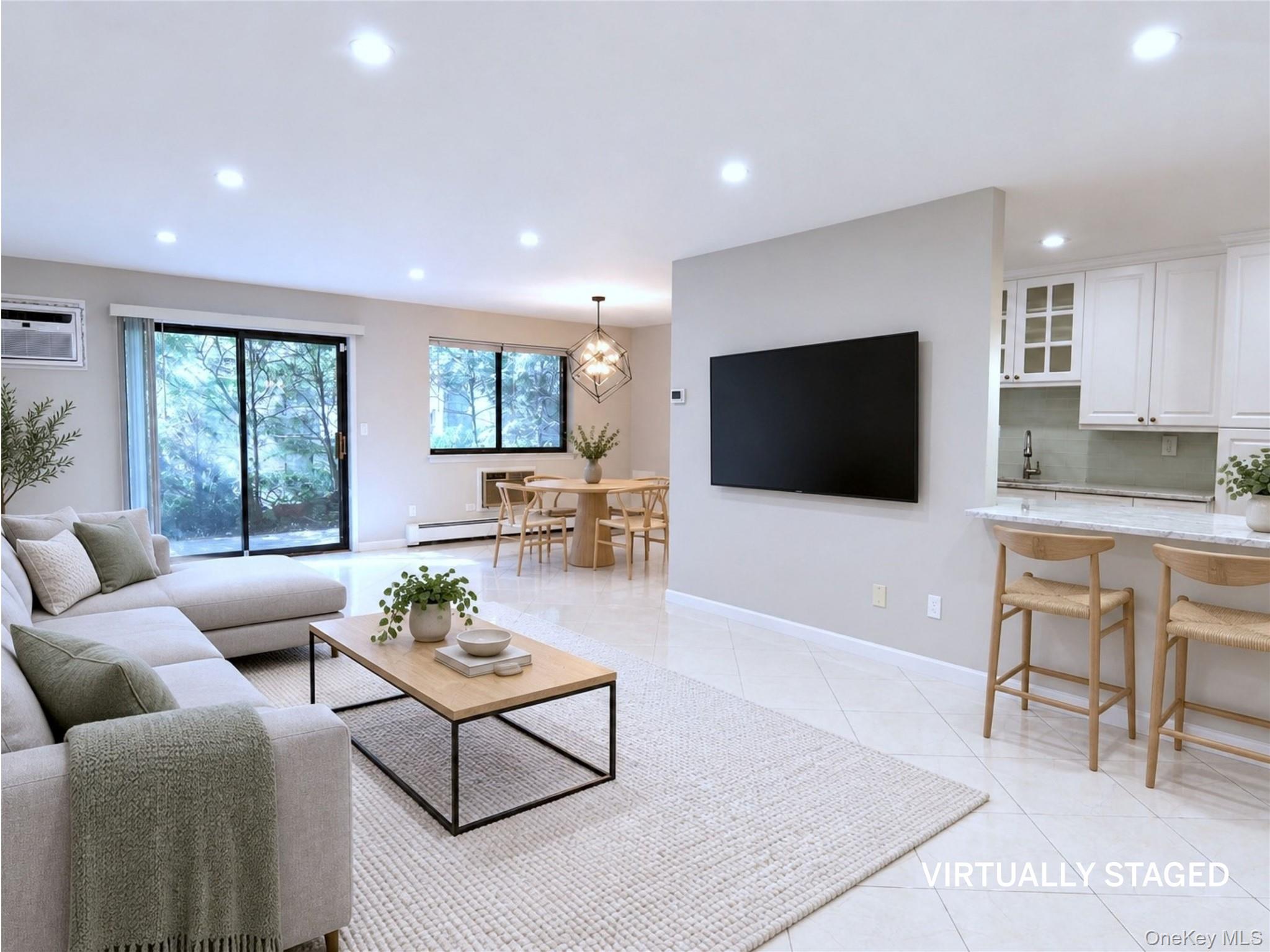 500 Central Park Avenue, Unit 212