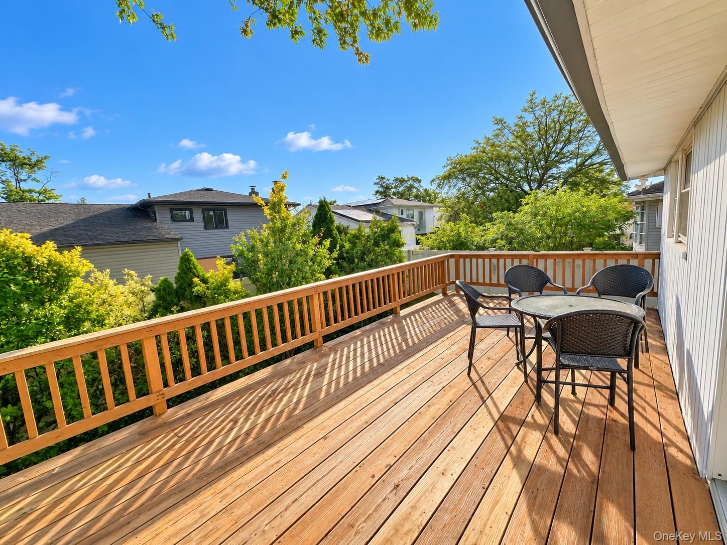 770 Allwyn Street Street – For Sale photo 8