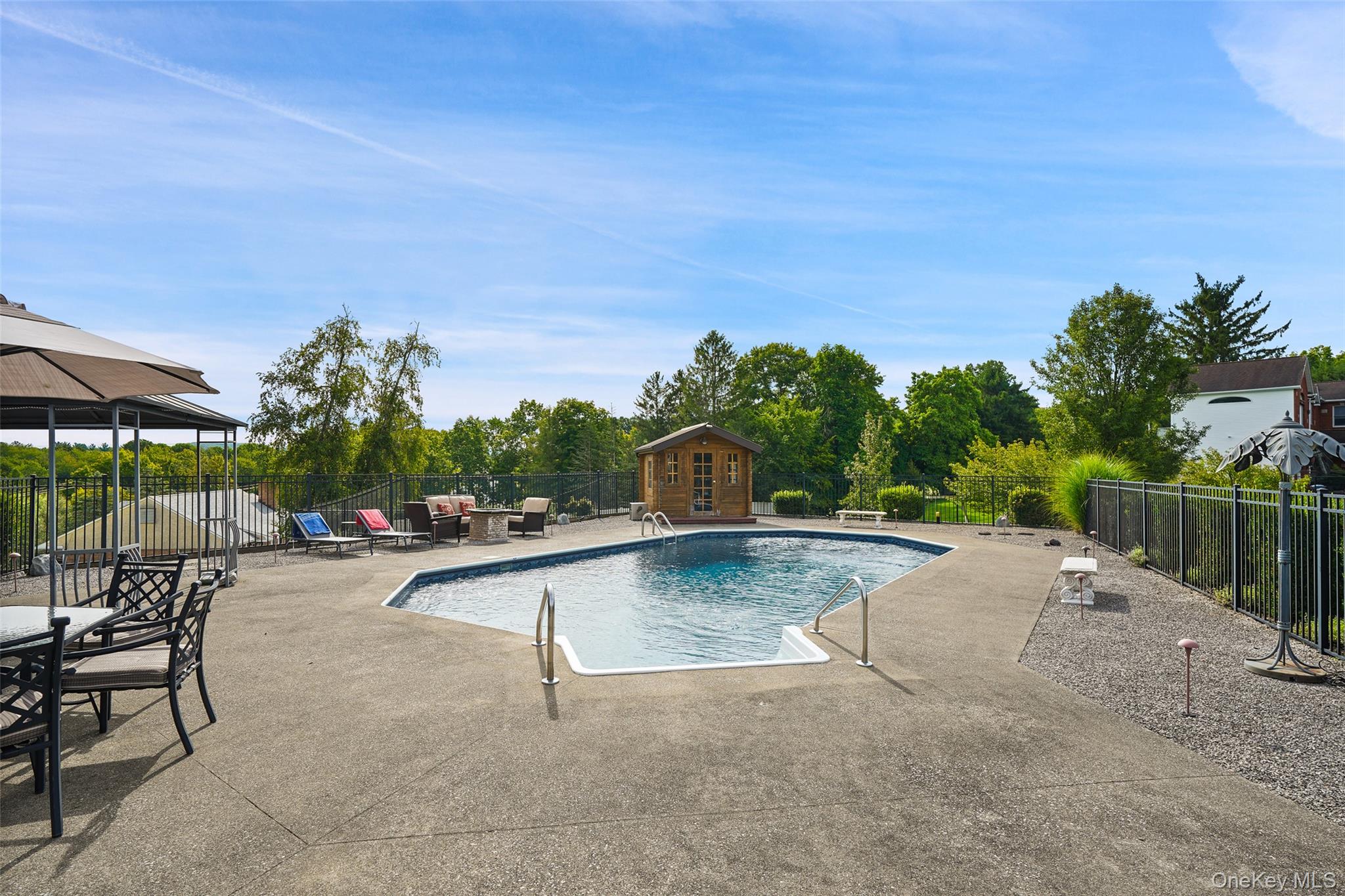 36 Ernhofer Drive – For Sale photo 24