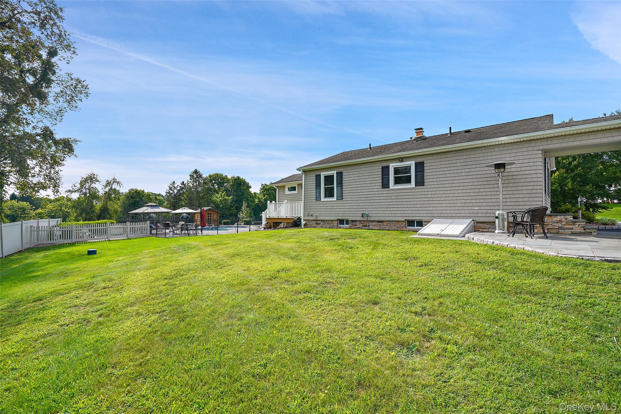 36 Ernhofer Drive – For Sale photo 33