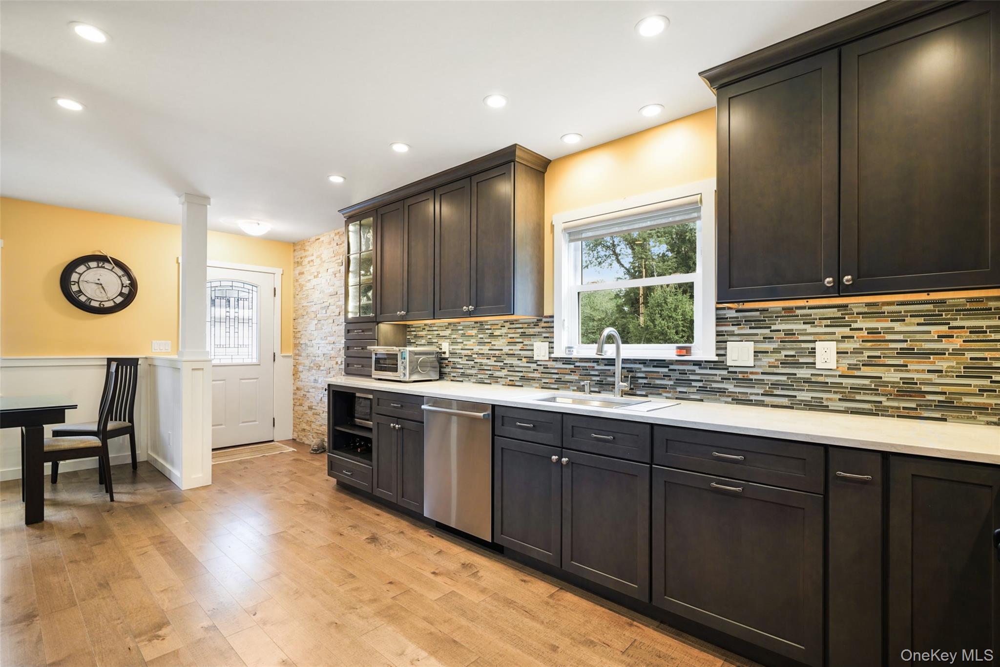 36 Ernhofer Drive – For Sale photo 5