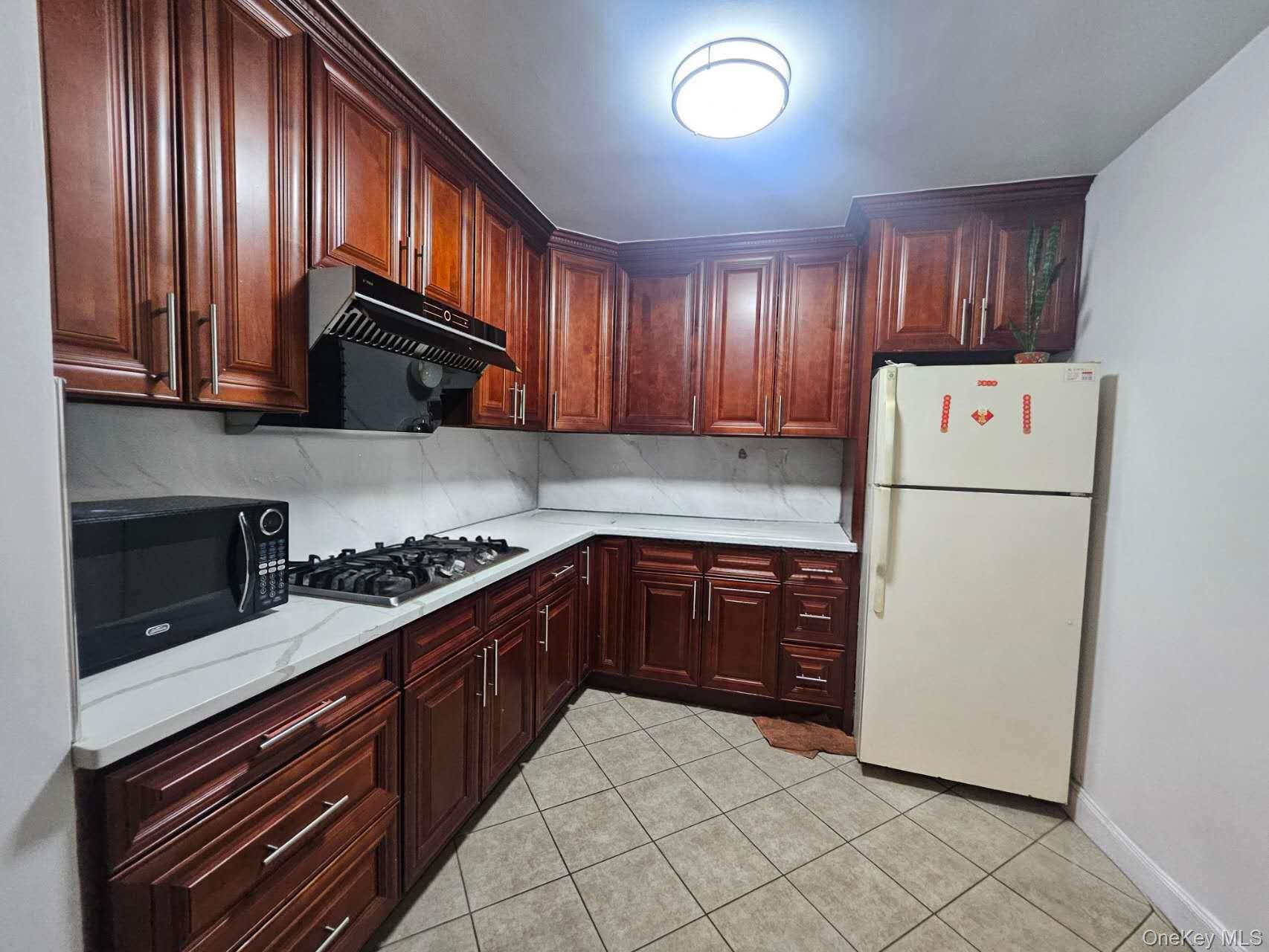 43-43 Kissena Blvd, Unit 306 photo 3