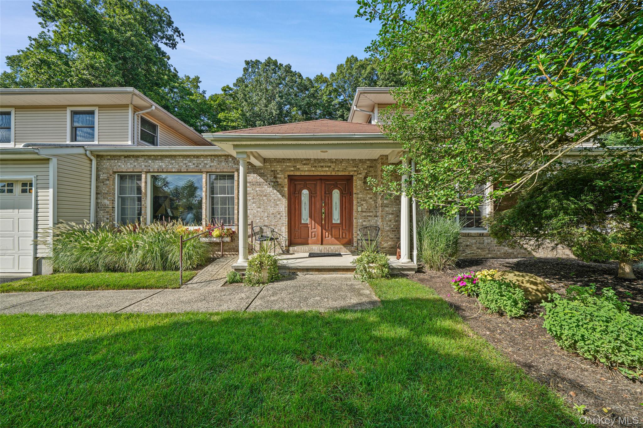 6 Orchard Hill Drive – For Sale