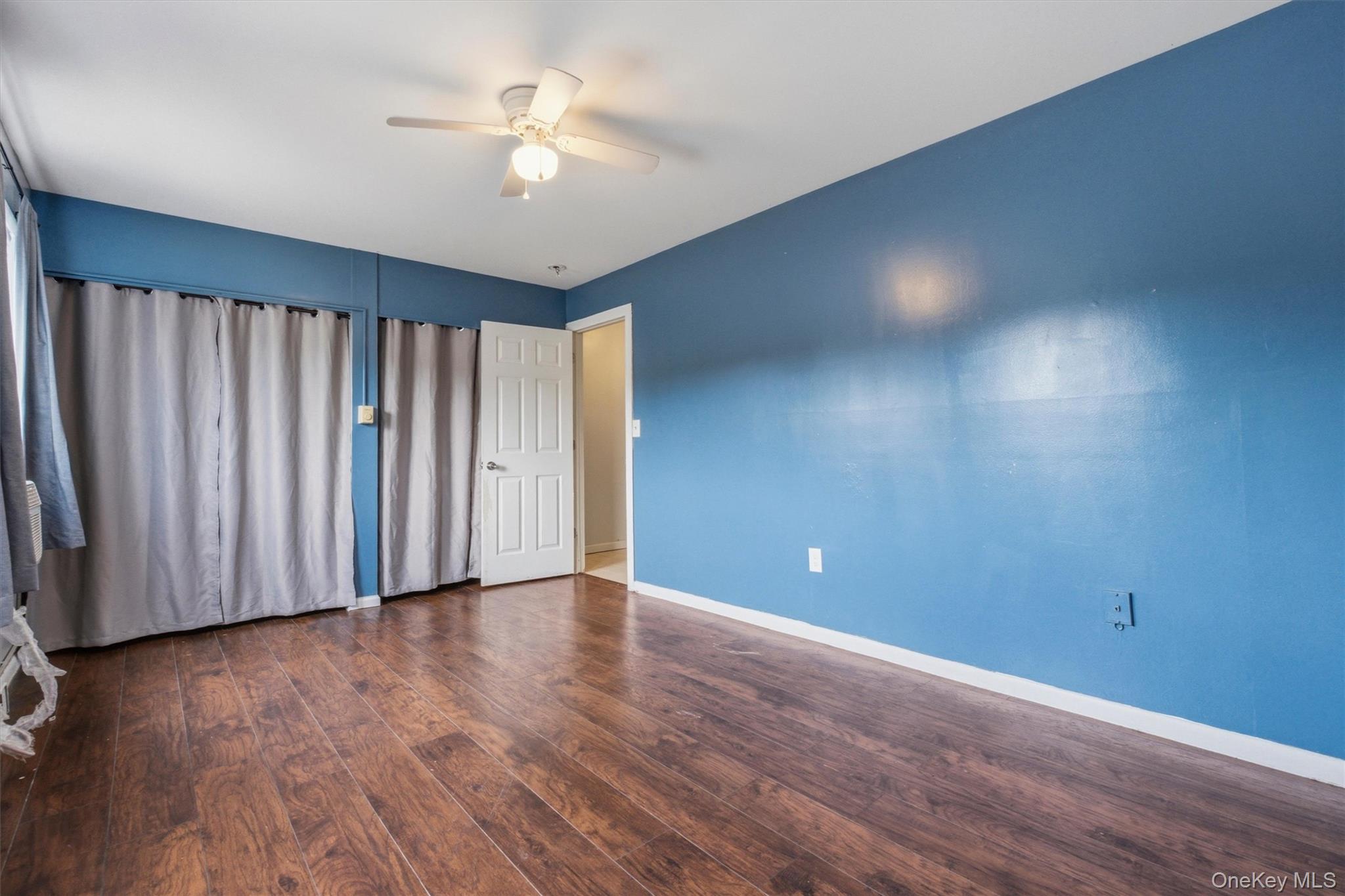 21 Scarborough Lane, Unit B photo 27