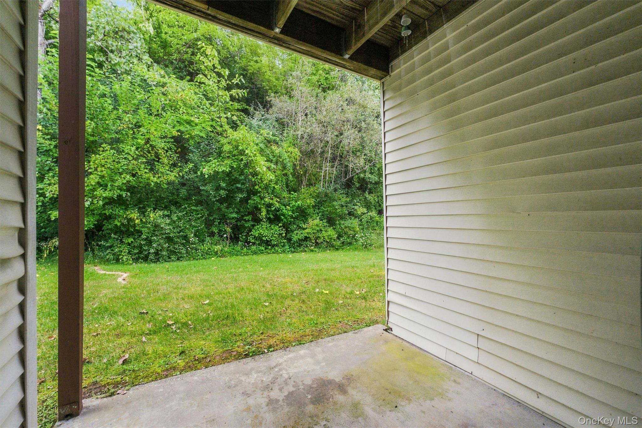 21 Scarborough Lane, Unit B photo 29