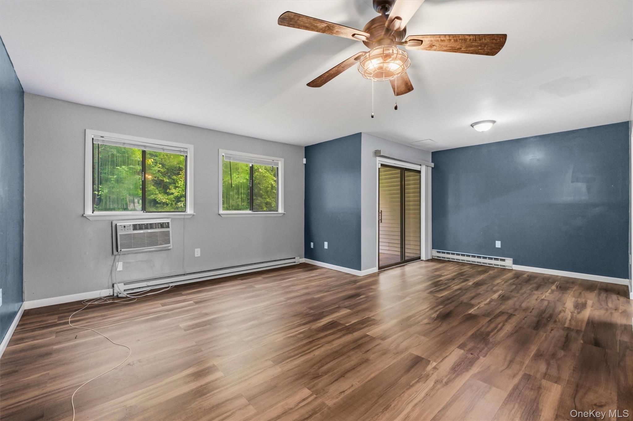 21 Scarborough Lane, Unit B photo 14