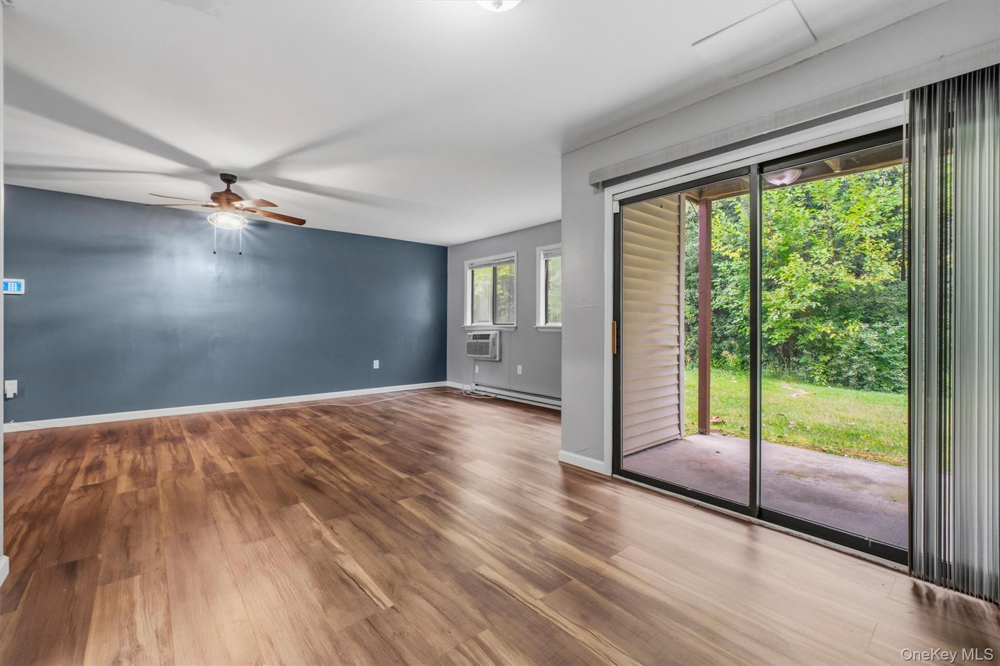 21 Scarborough Lane, Unit B photo 19