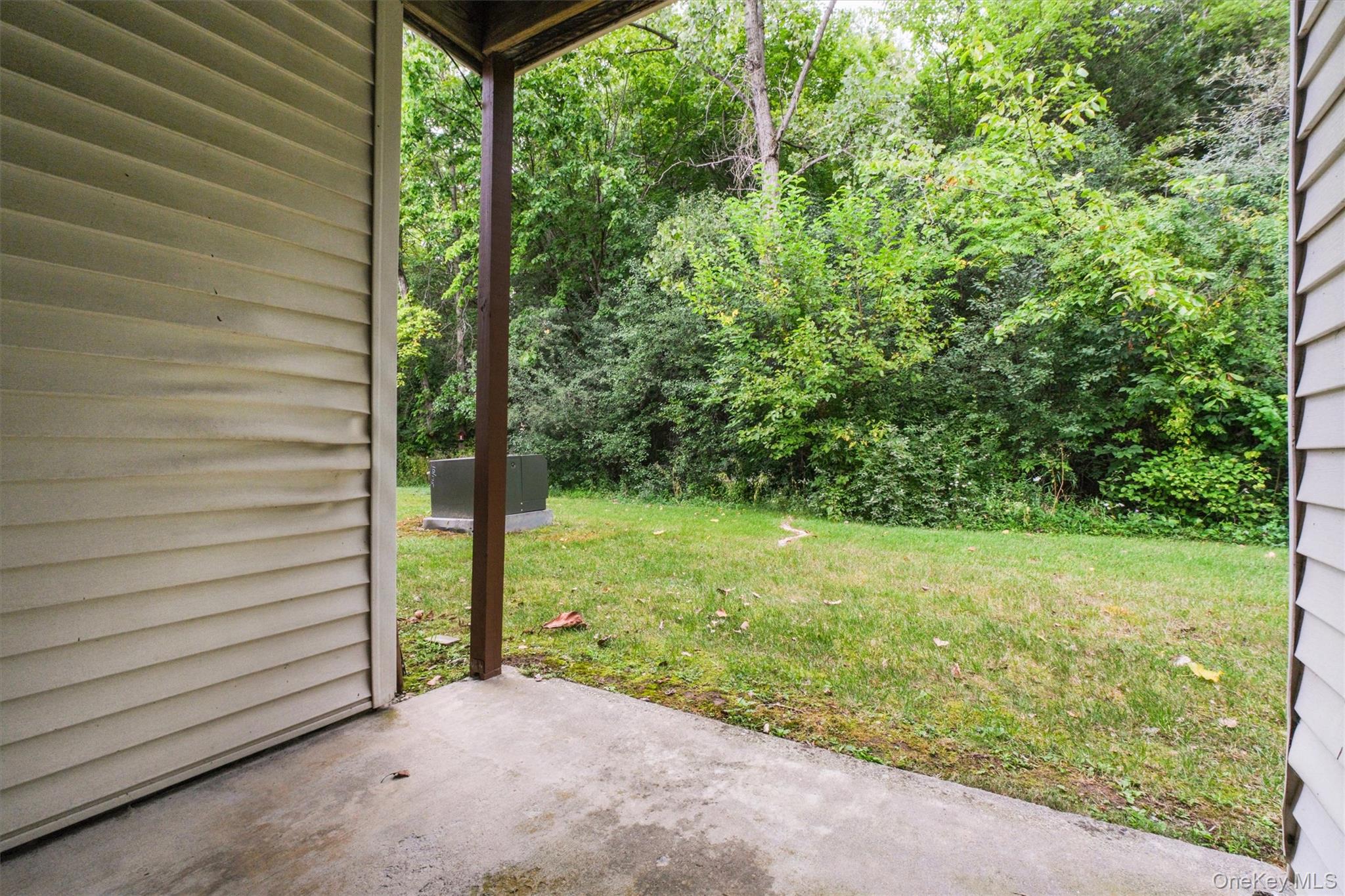 21 Scarborough Lane, Unit B photo 30
