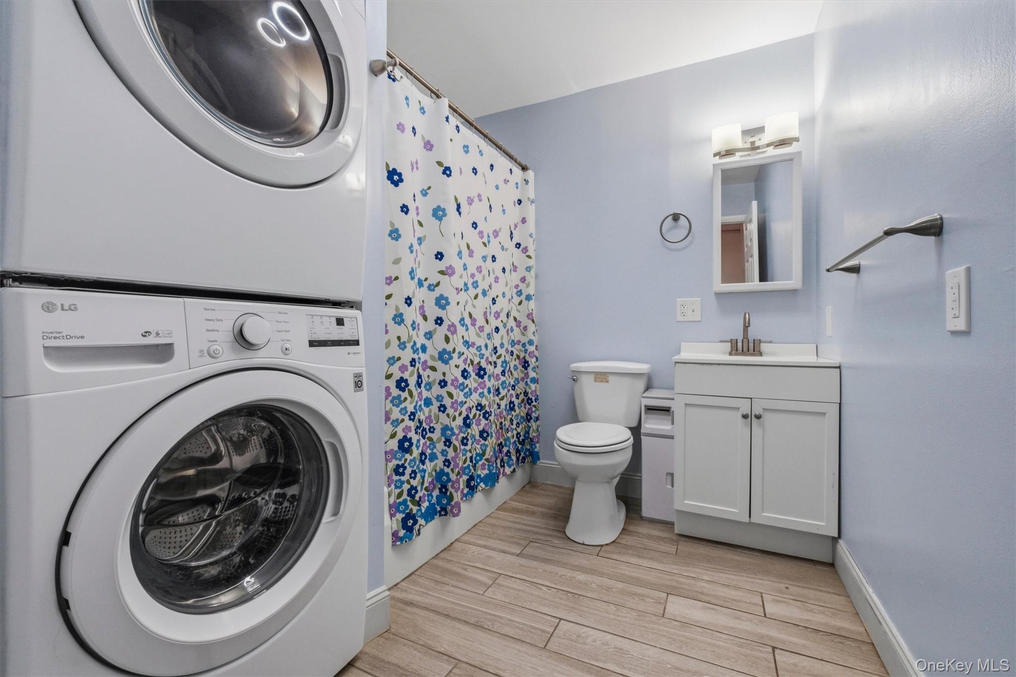 21 Scarborough Lane, Unit B photo 28