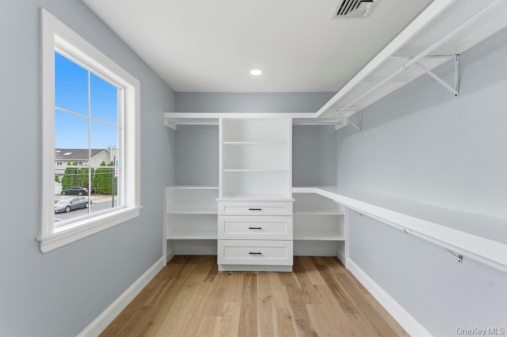 10 California Street – For Sale photo 28