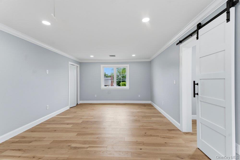 10 California Street – For Sale photo 30