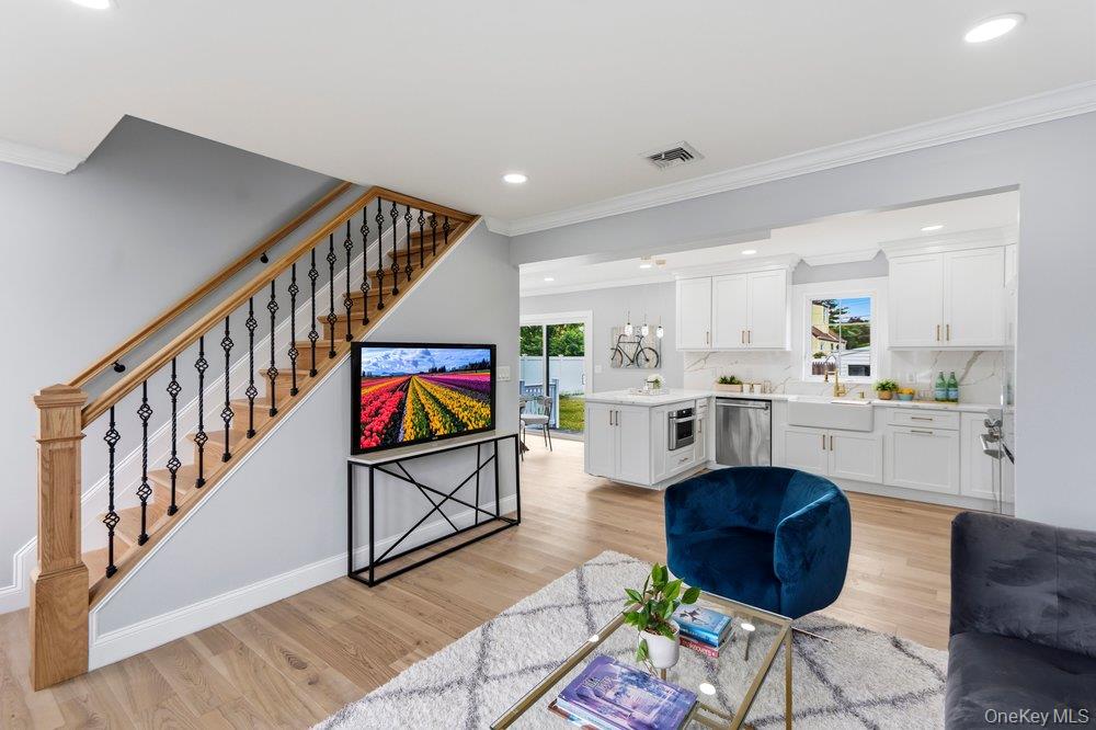 10 California Street – For Sale photo 5