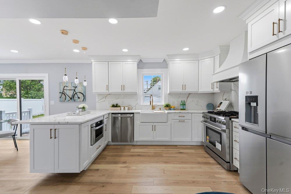 10 California Street – For Sale photo 8