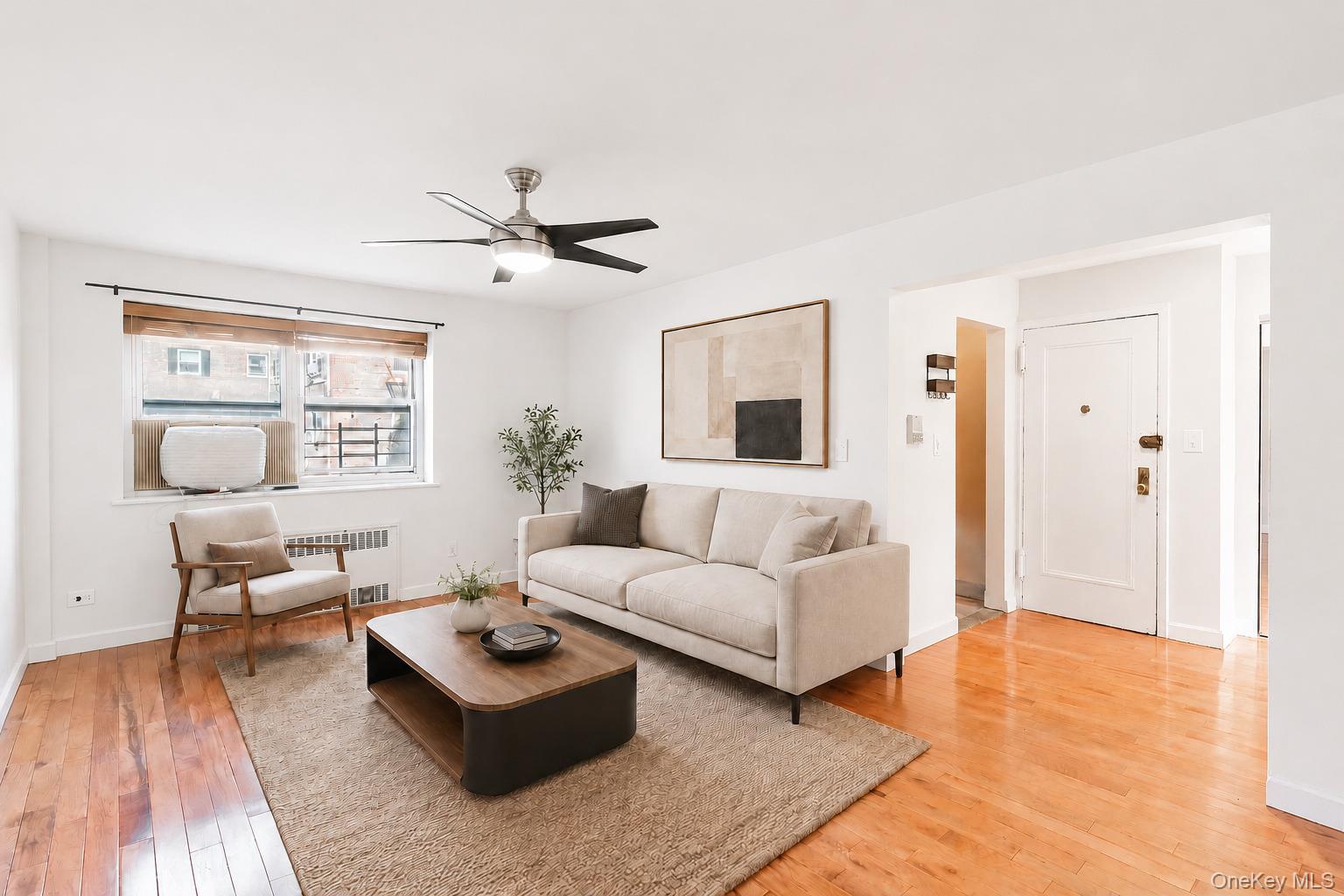 66-12 Grand Central Parkway, Unit 1B photo 2