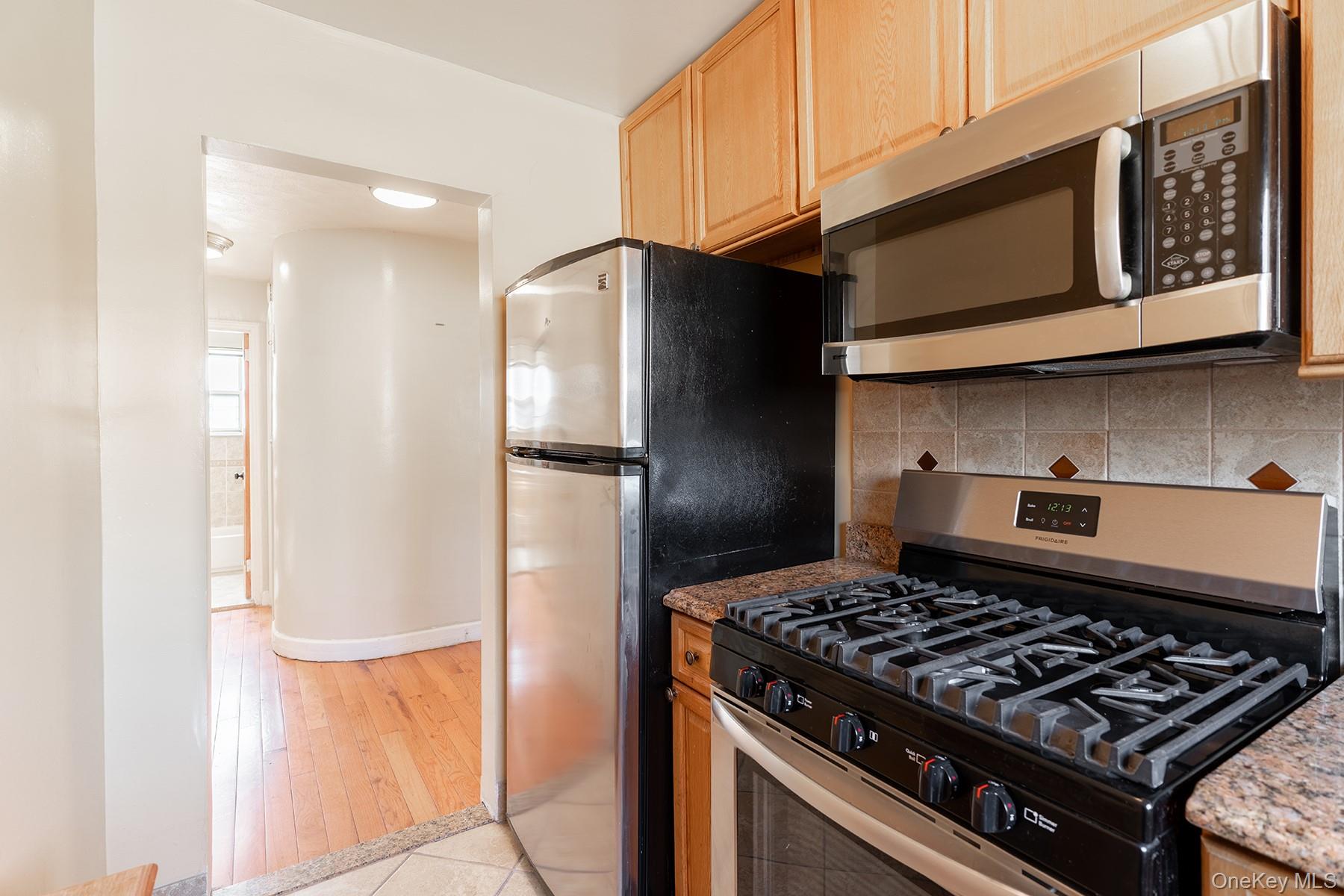 66-12 Grand Central Parkway, Unit 1B photo 7