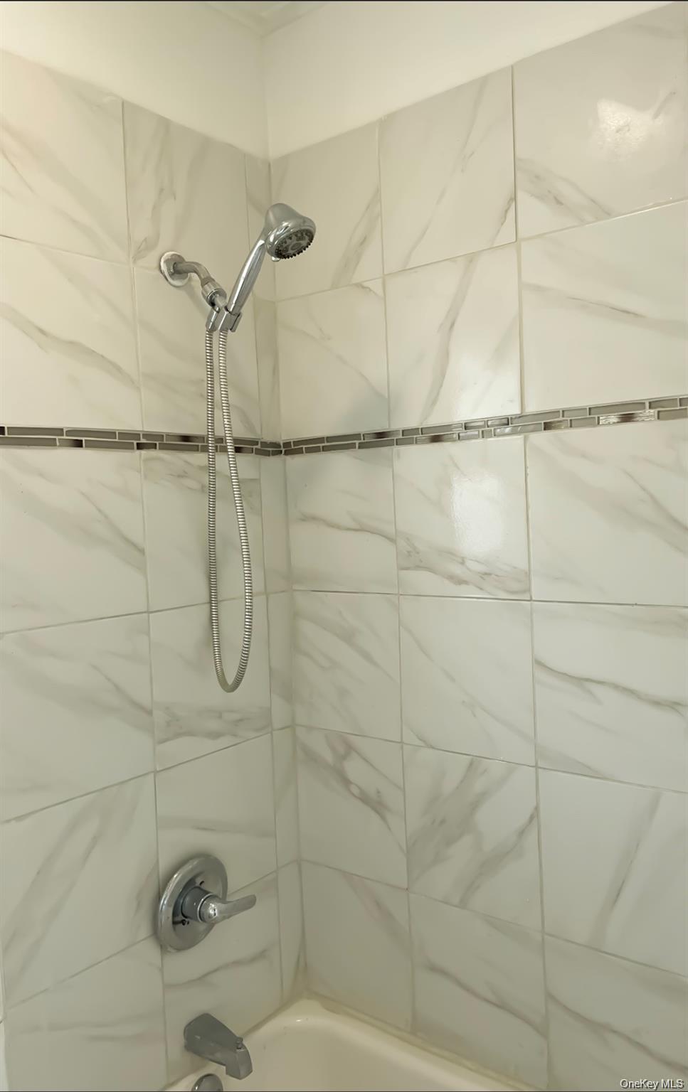24111 143rd Avenue, Unit 1fl photo 9