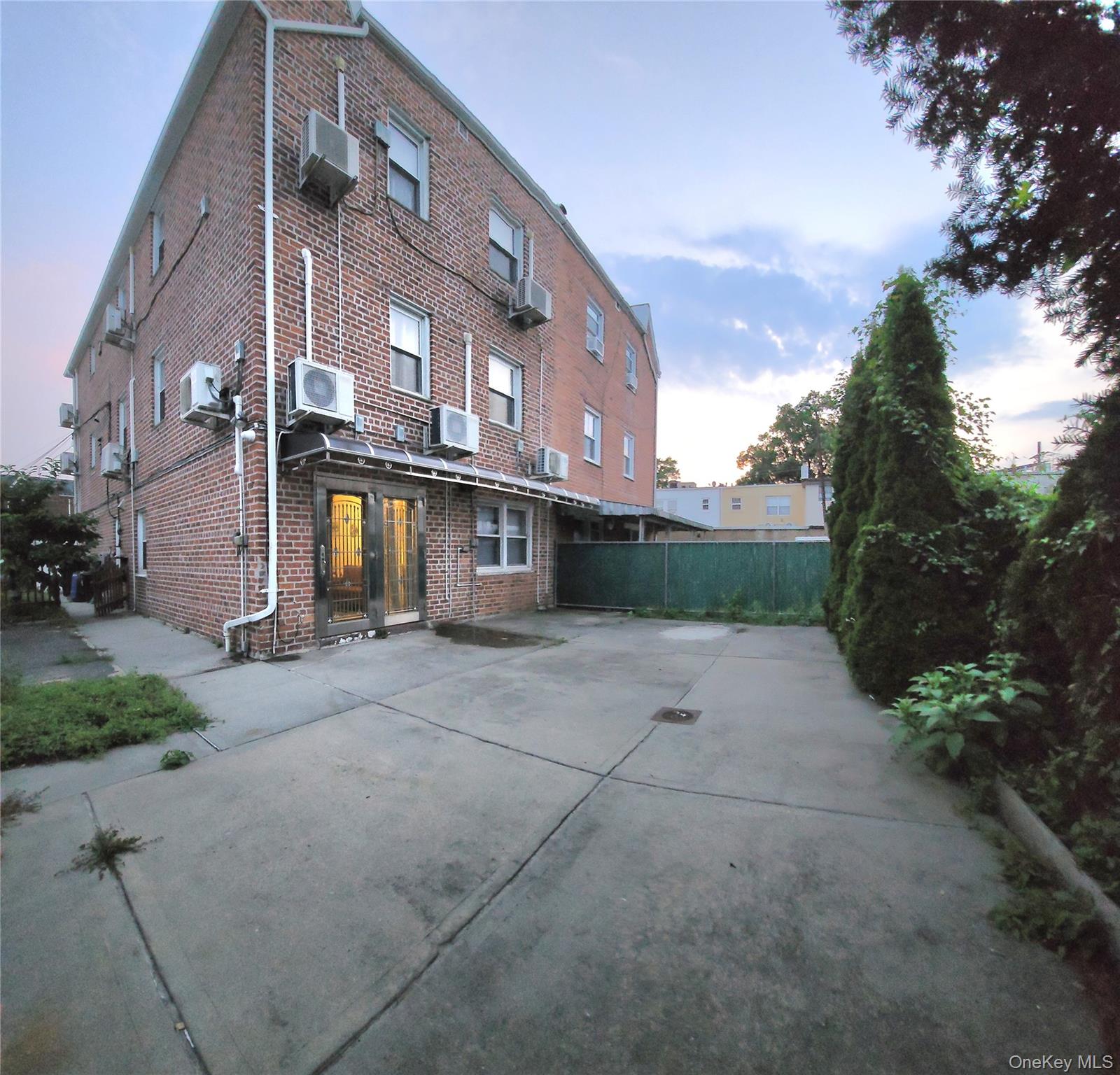 14615 22nd Avenue – For Sale photo 33