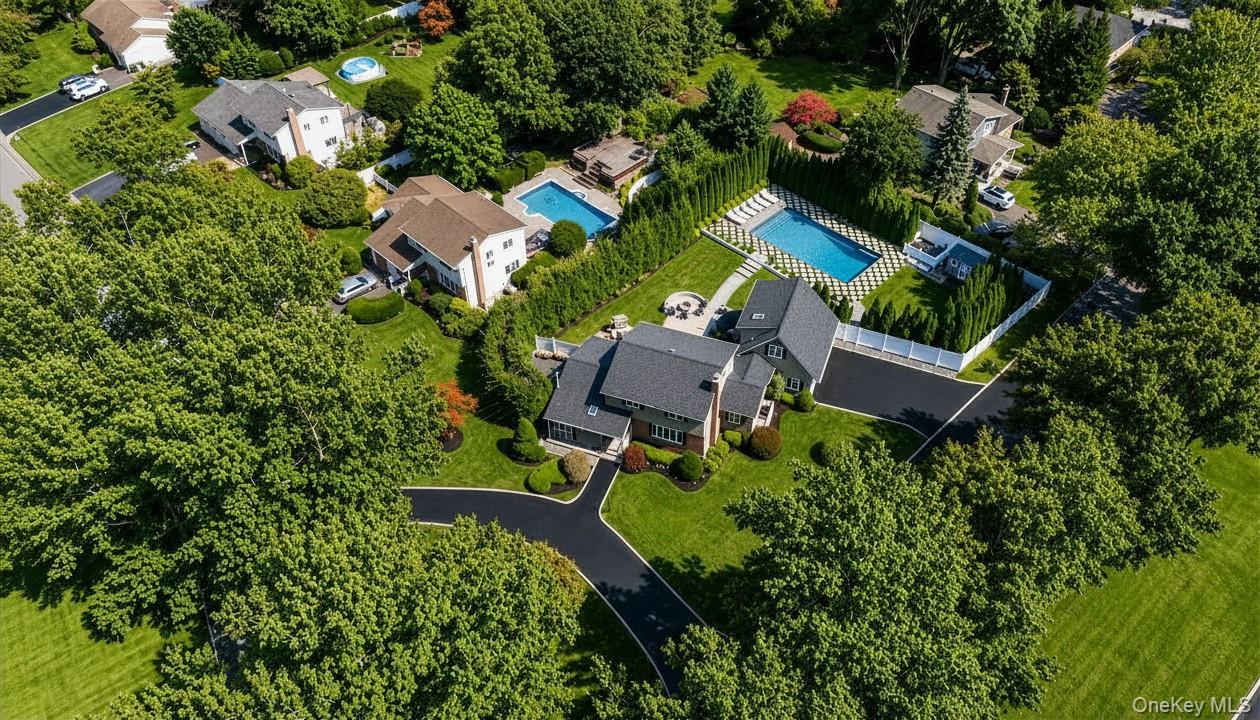 164 Cedrus Avenue – For Sale