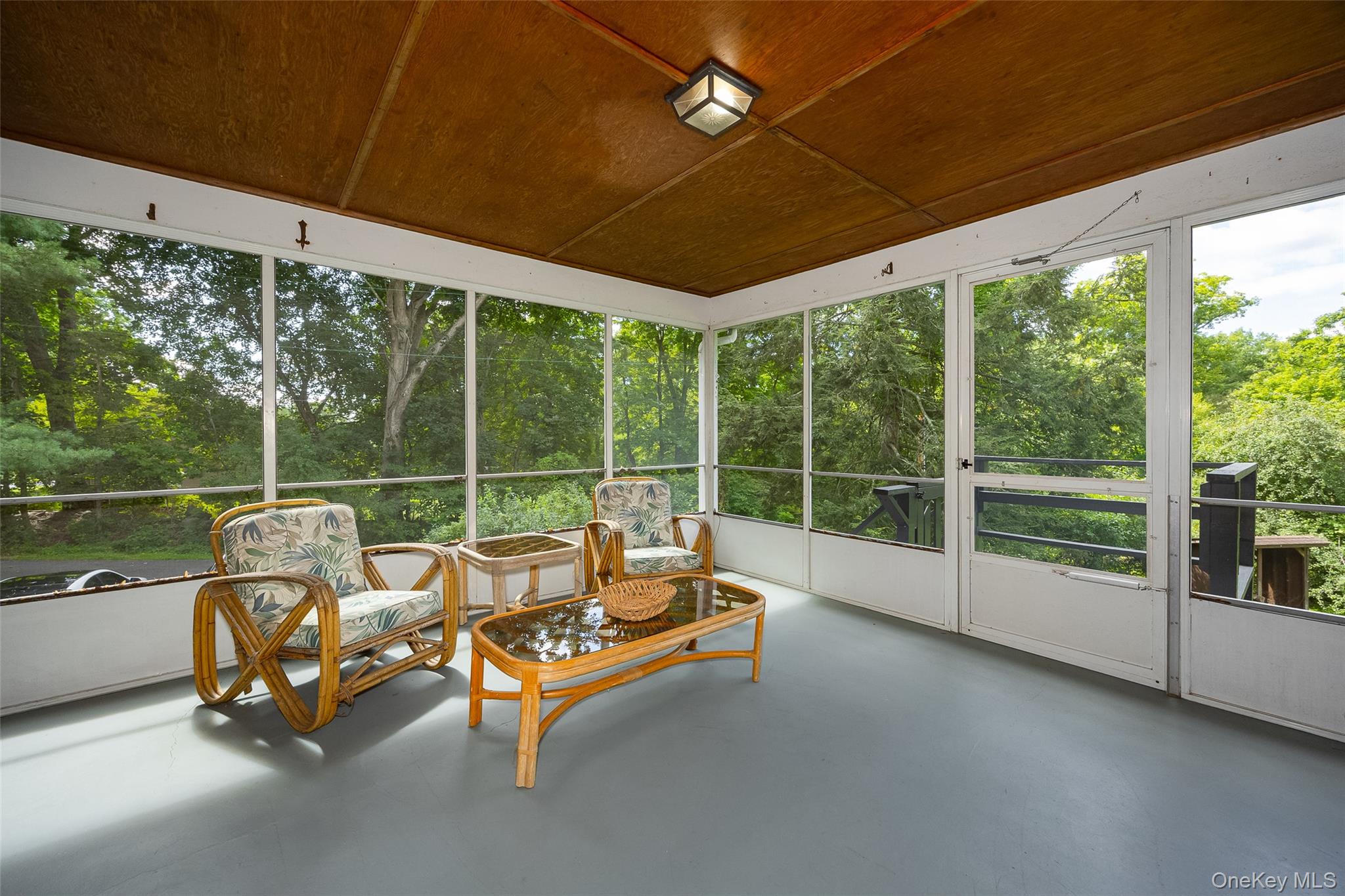 1261 Union Avenue – For Sale photo 4