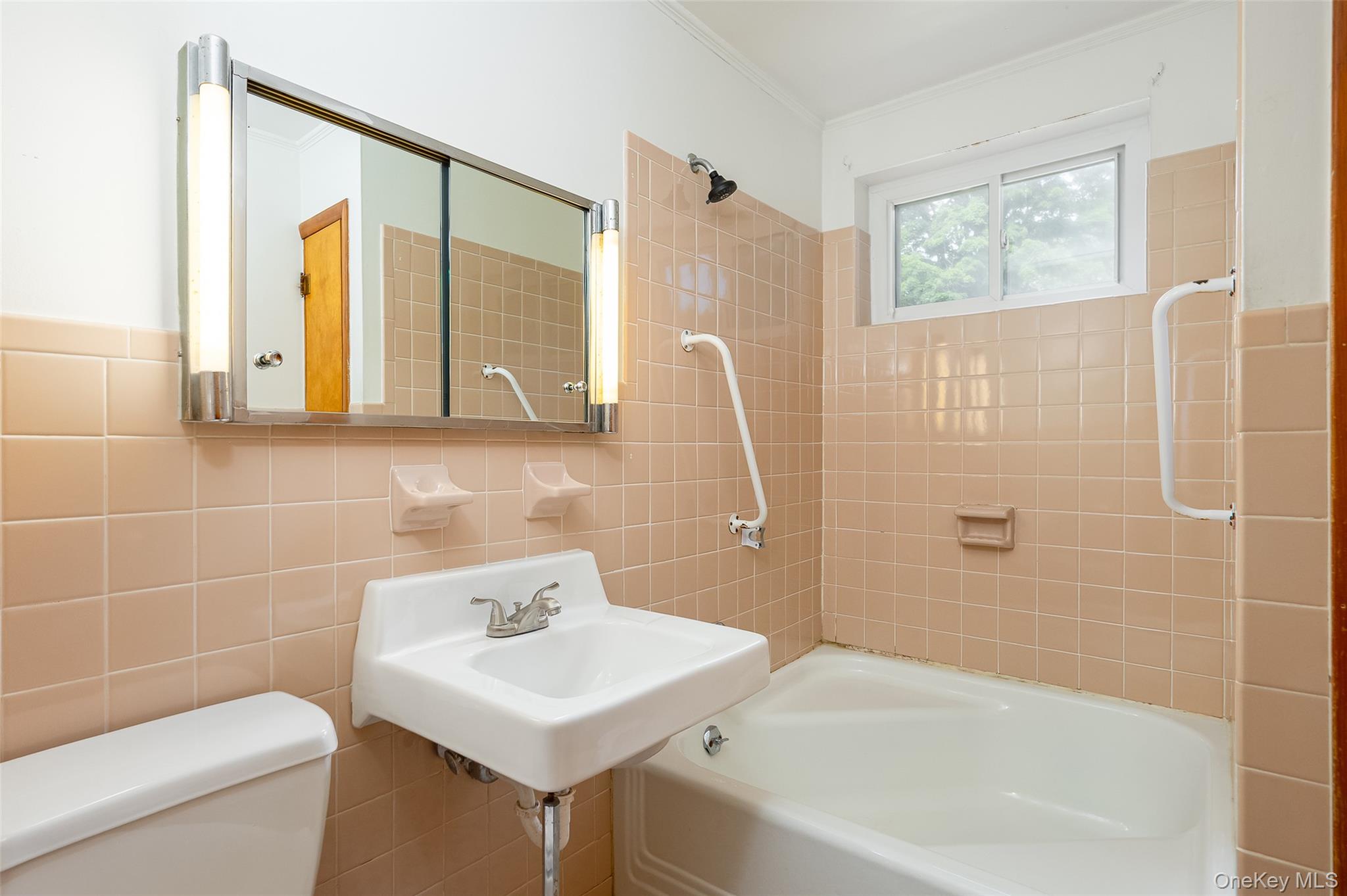 1261 Union Avenue – For Sale photo 10