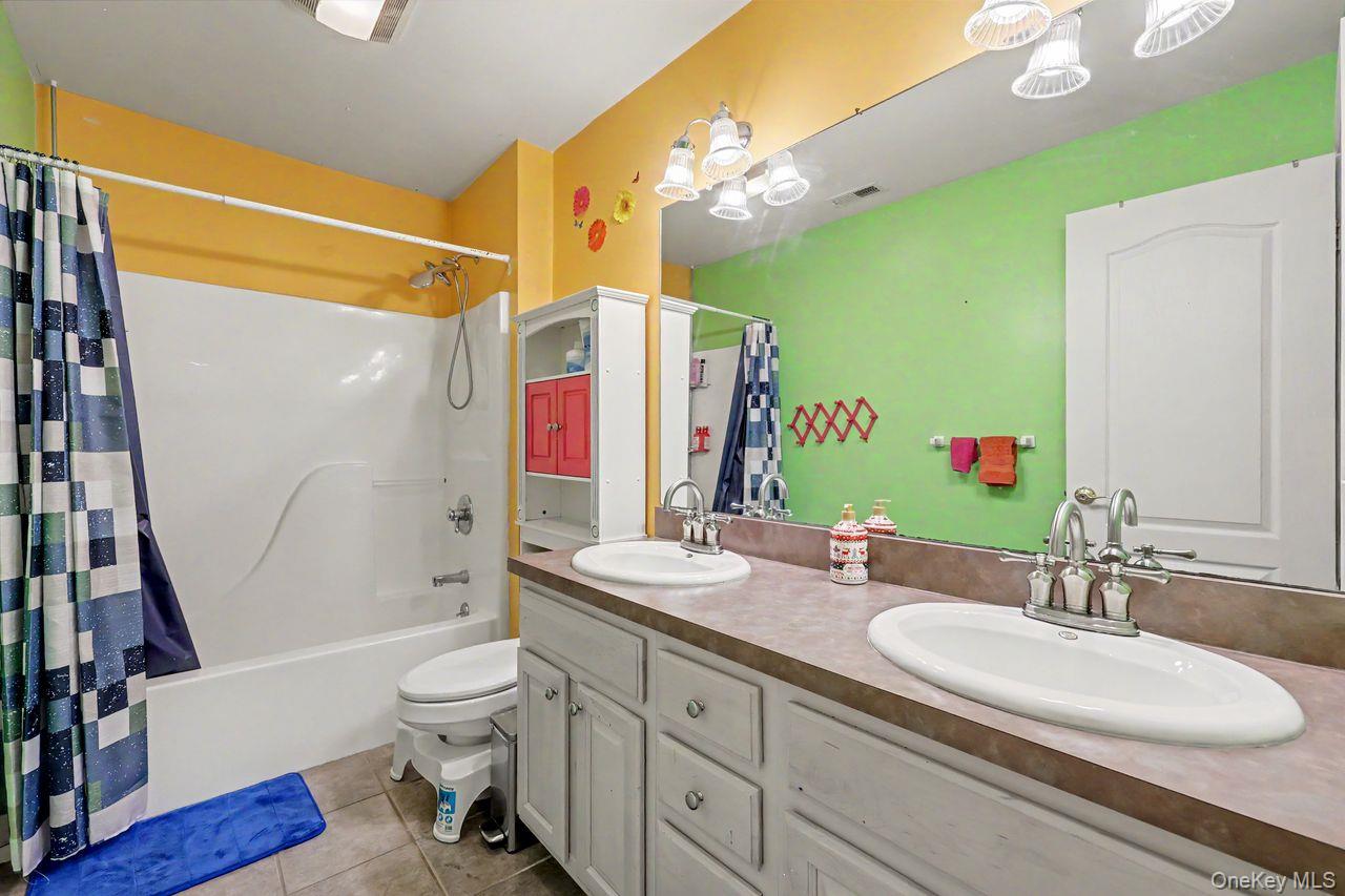 23 Monarch Drive – For Sale photo 25