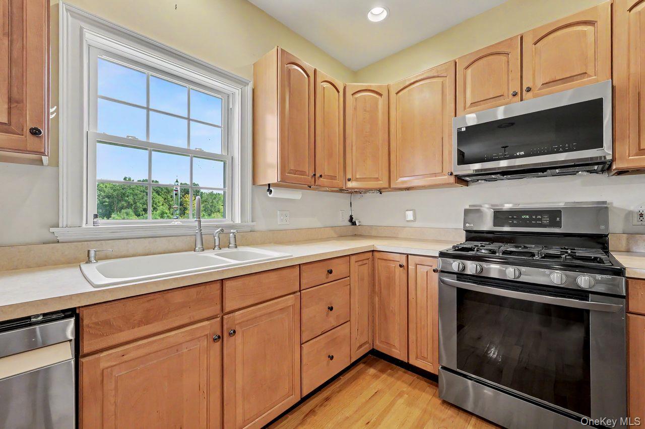 23 Monarch Drive – For Sale photo 10