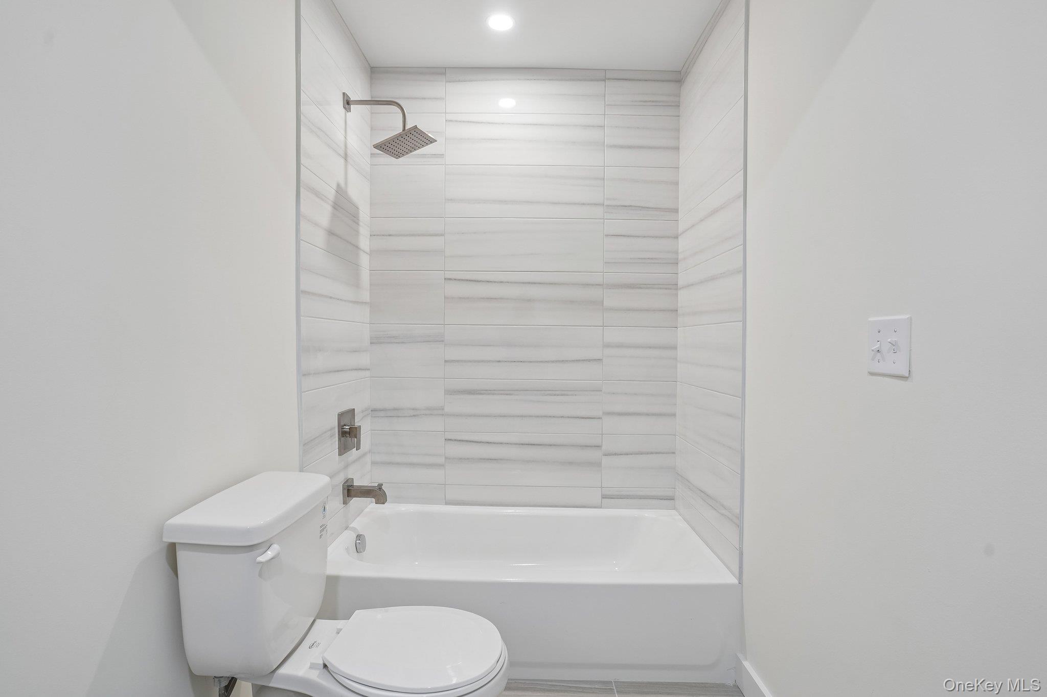 18 Rustic Drive – For Sale photo 32