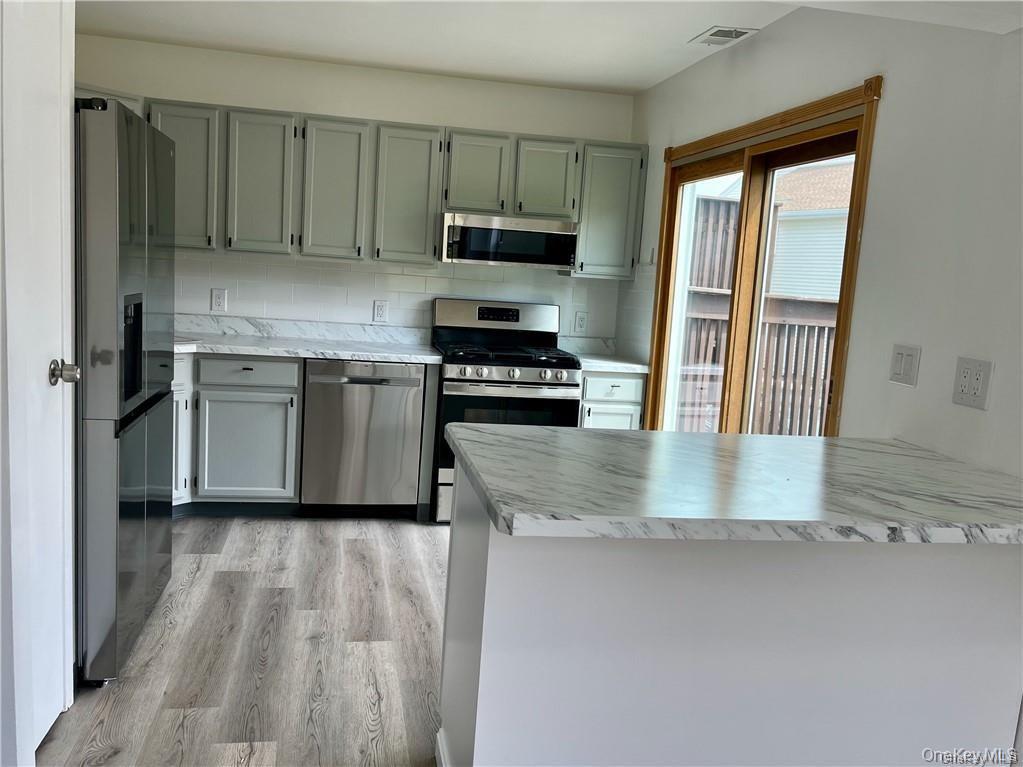 2110 Whispering Hills, Unit 197 photo 11