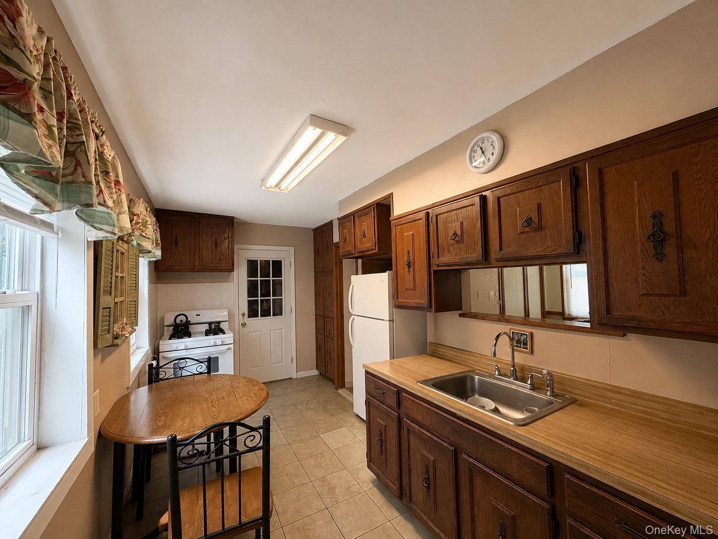 164 S Evergreen Drive – For Sale photo 7