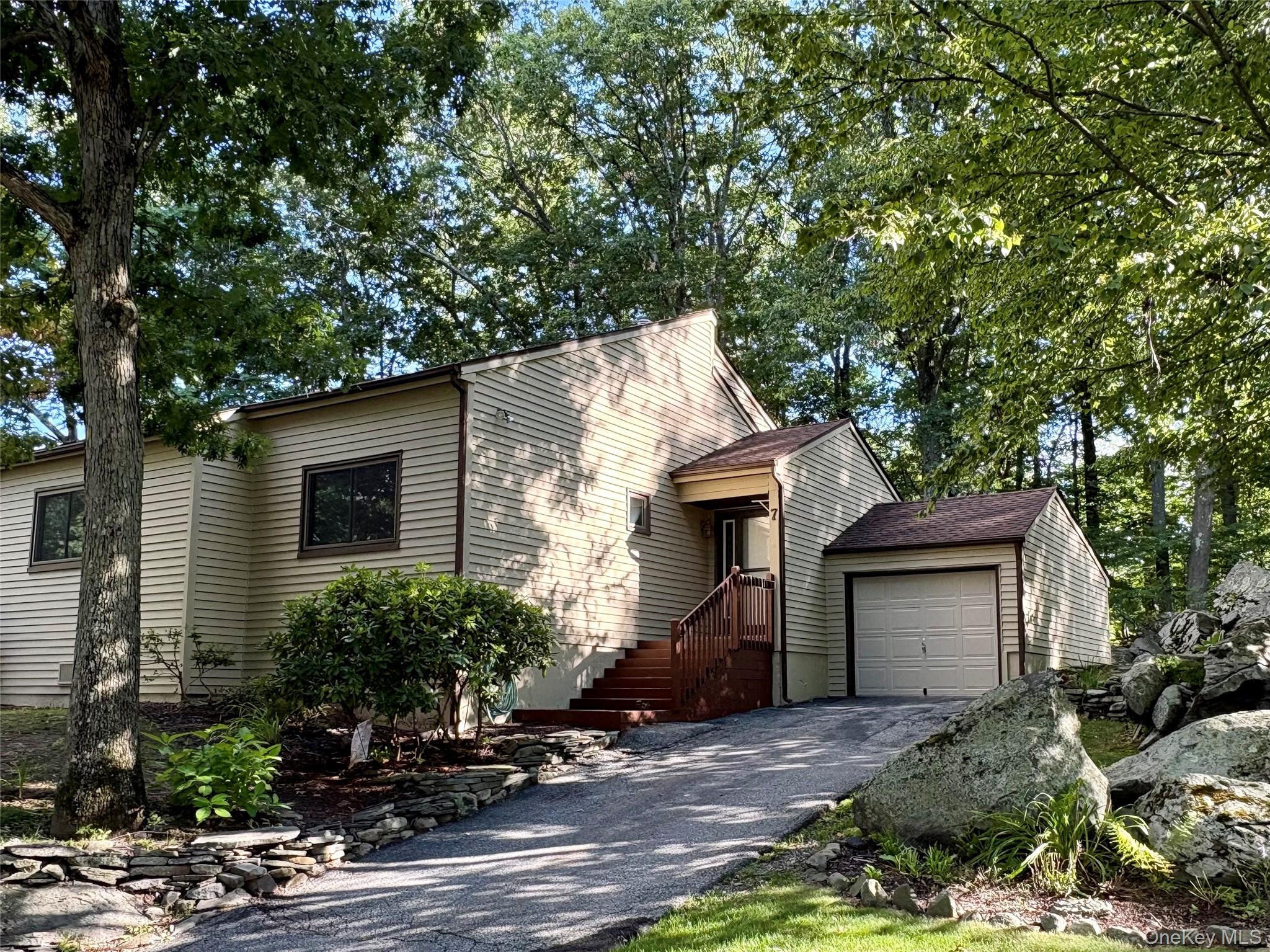 7 Ironwood Drive – For Sale
