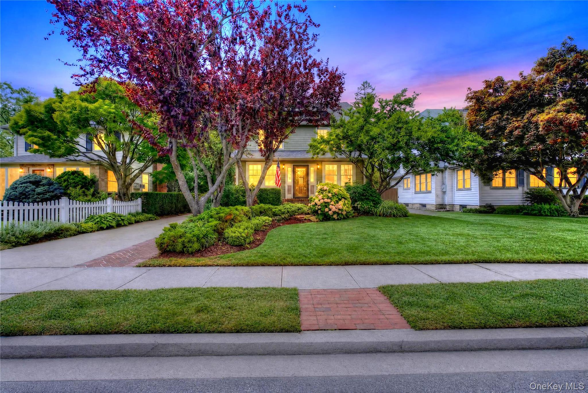 54 Denton Avenue – For Sale photo 3