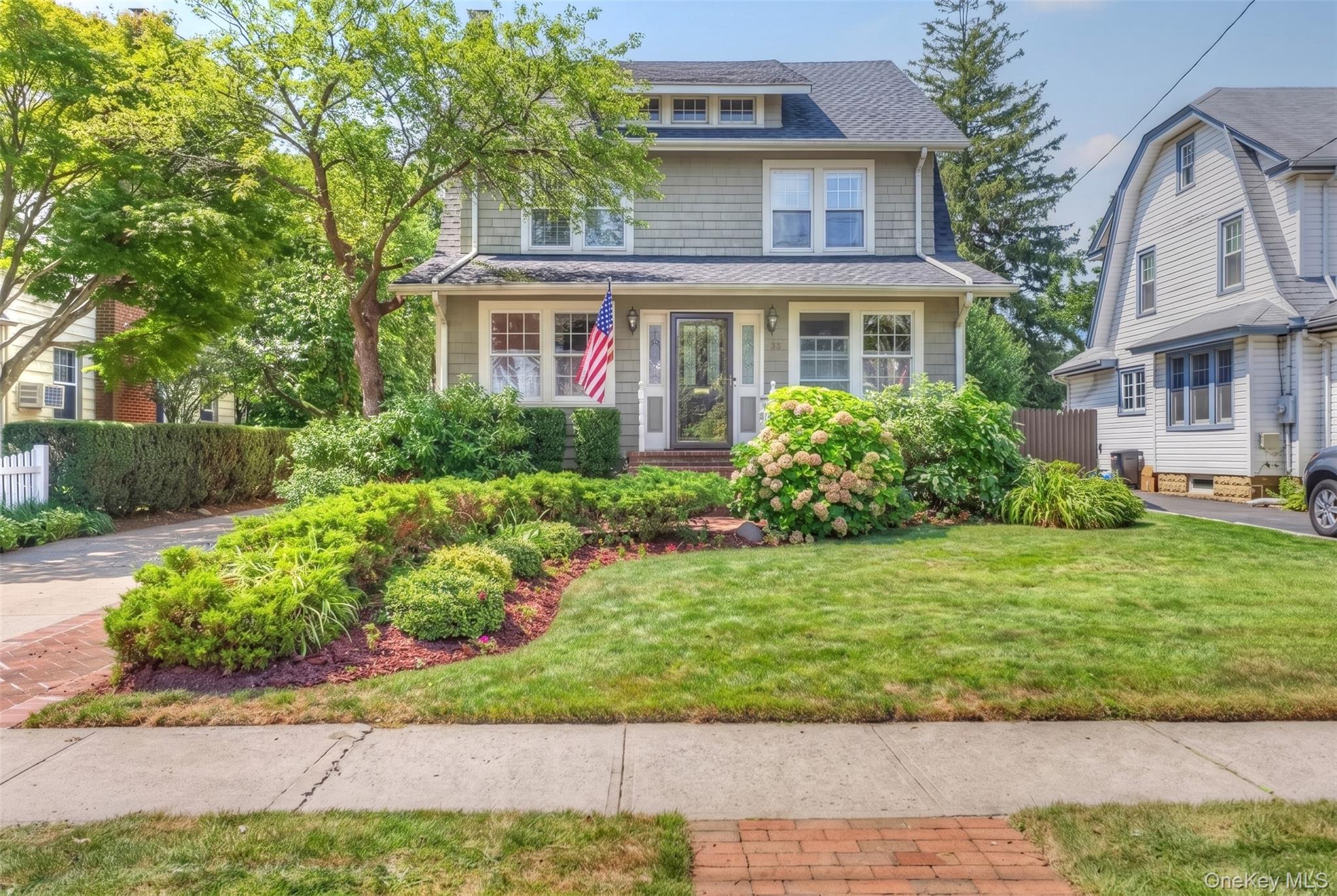 54 Denton Avenue – For Sale photo 2