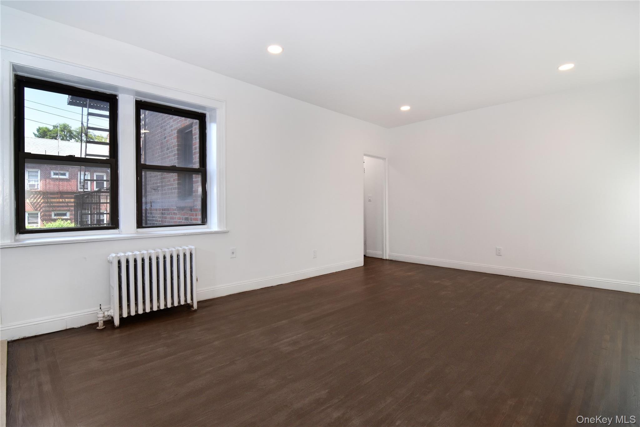 590 E 3rd Street, Unit 1M photo 12