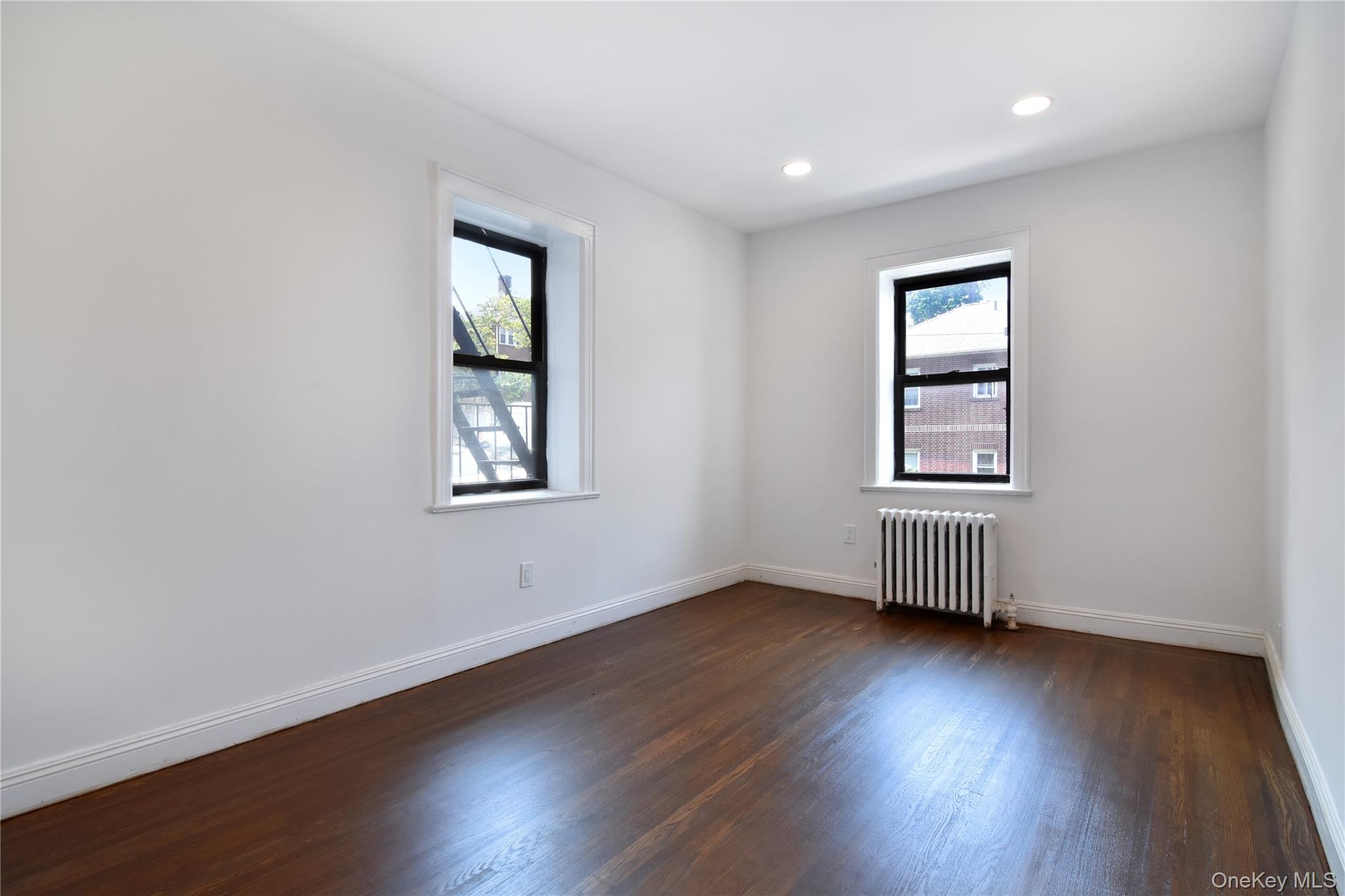 590 E 3rd Street, Unit 1M photo 15