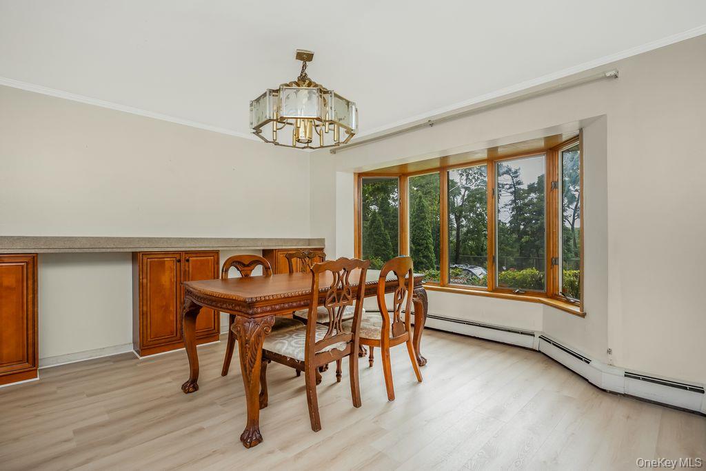 6 Village Drive – For Rent photo 8