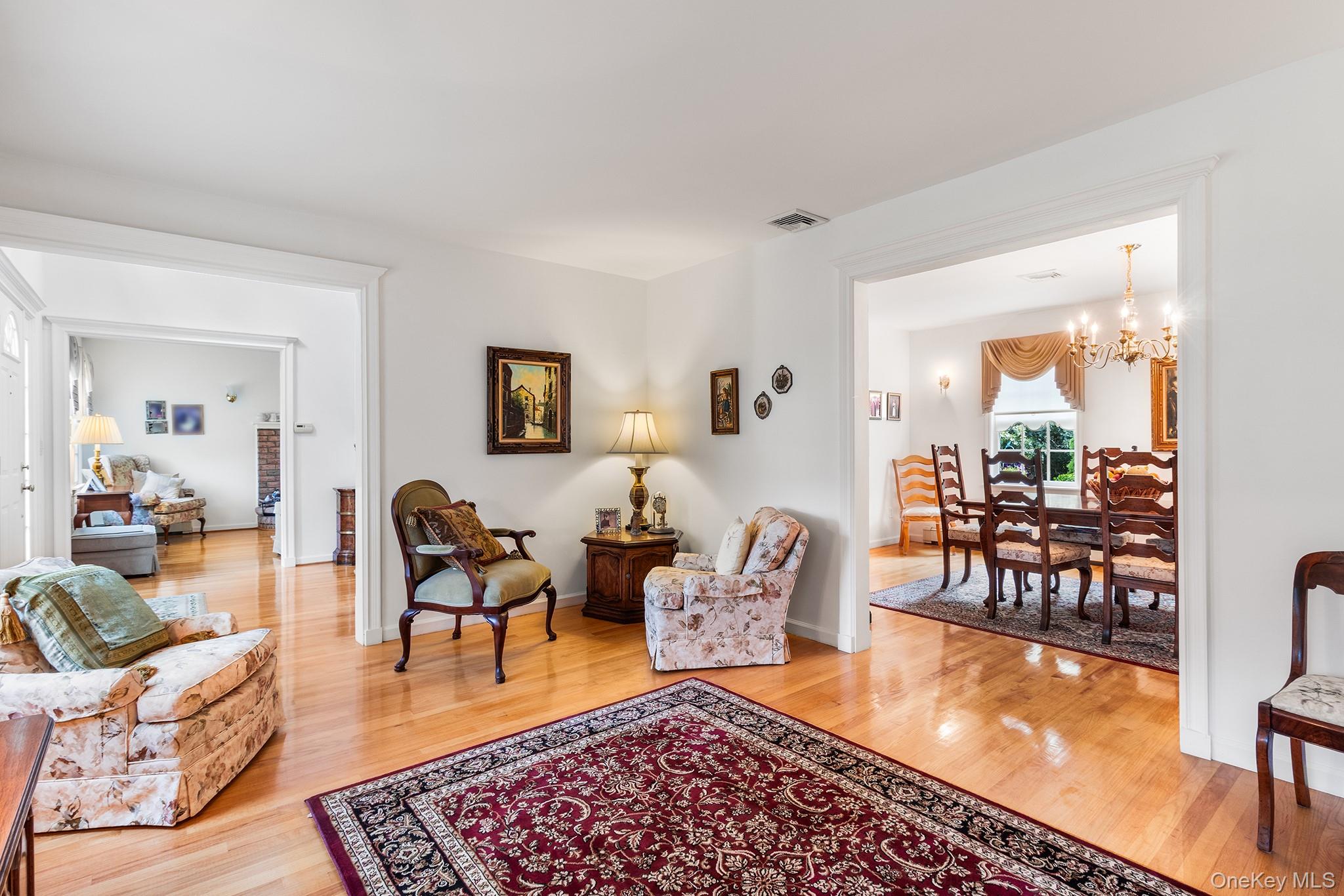 515 The Greenway – For Sale photo 11