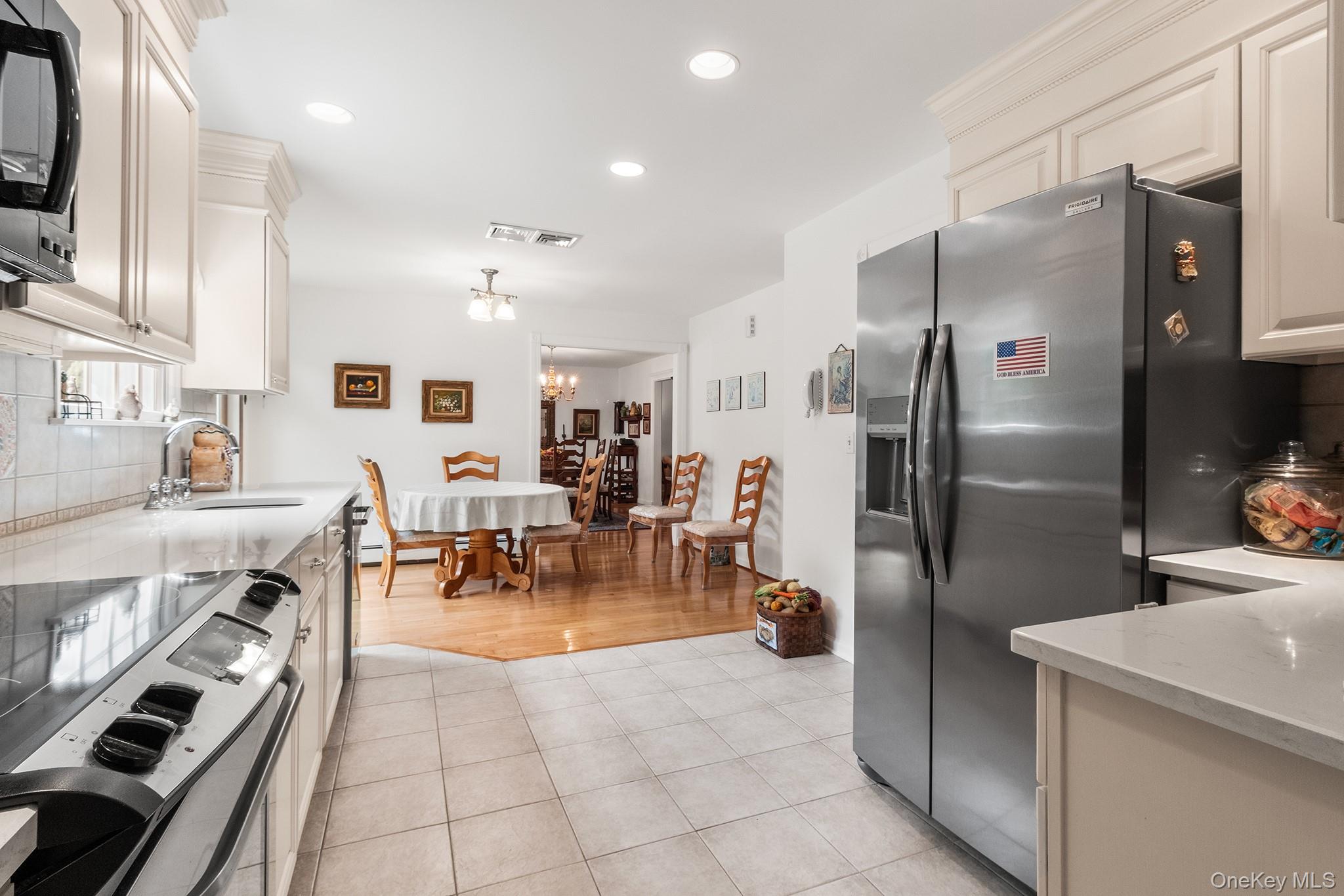 515 The Greenway – For Sale photo 20