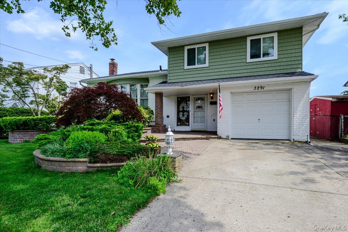 3291 Wolfson Drive – For Sale