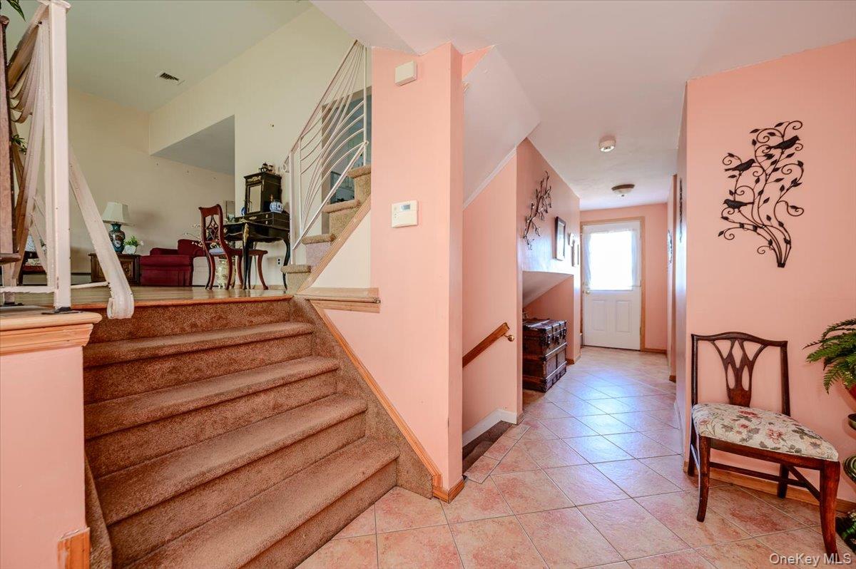 3291 Wolfson Drive – For Sale photo 3