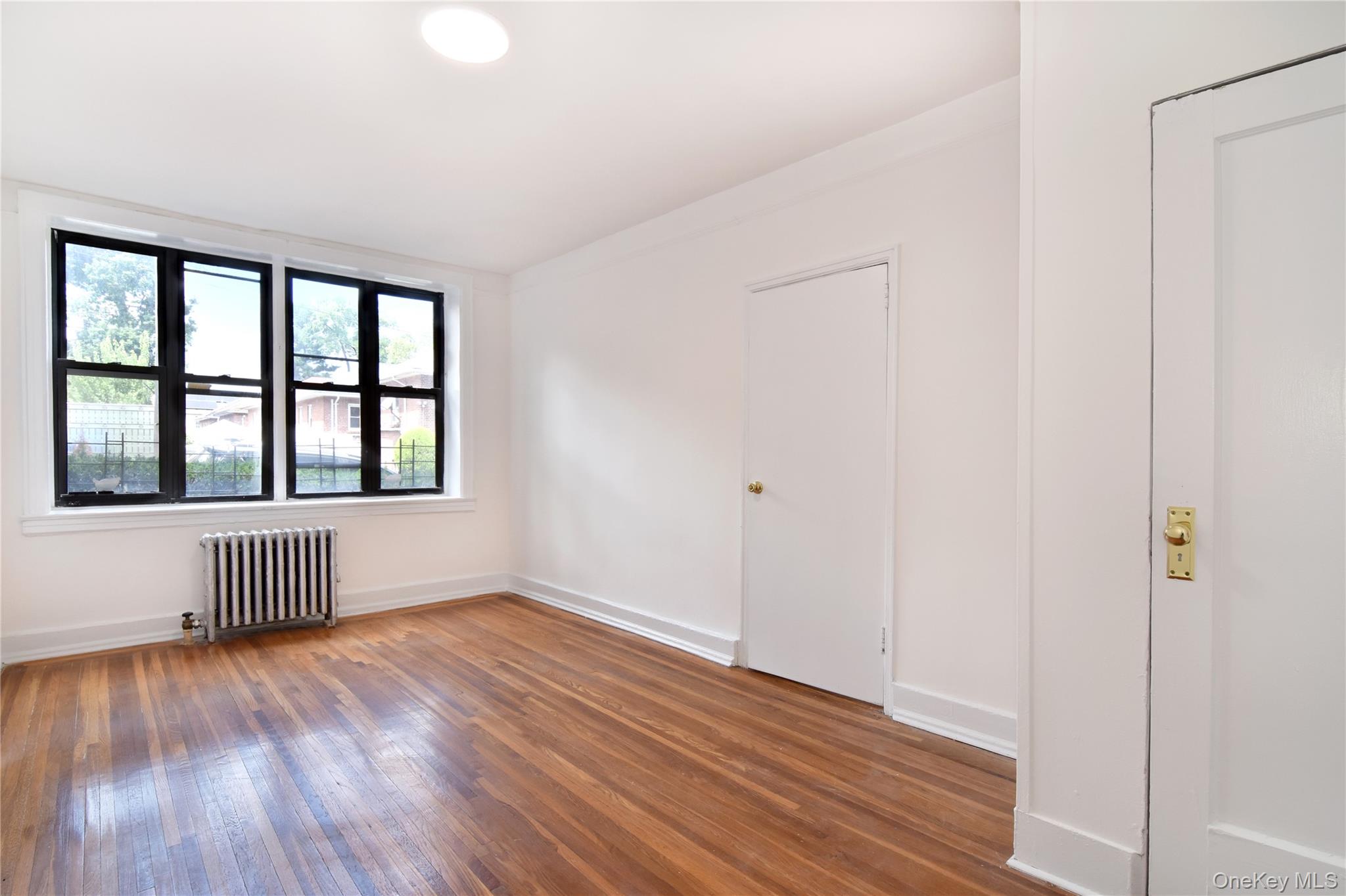 590 E 3rd Street, Unit 1L photo 19