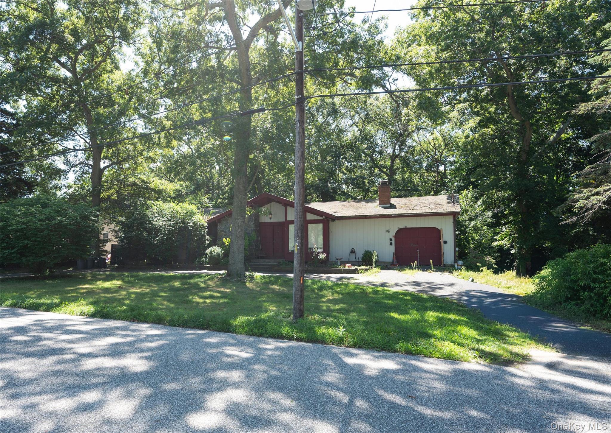 6 Loretta Court – For Sale photo 3
