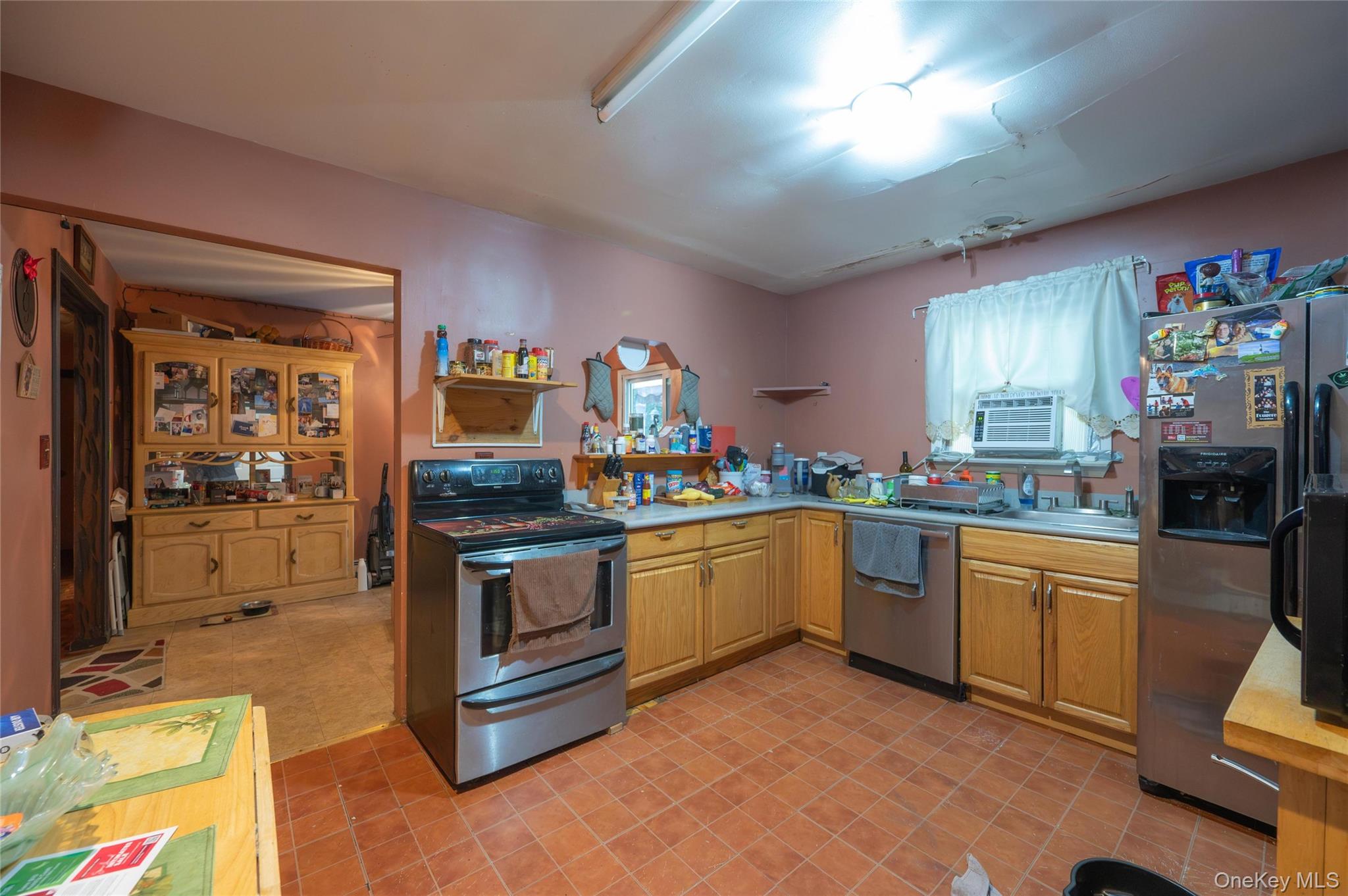 6 Loretta Court – For Sale photo 14